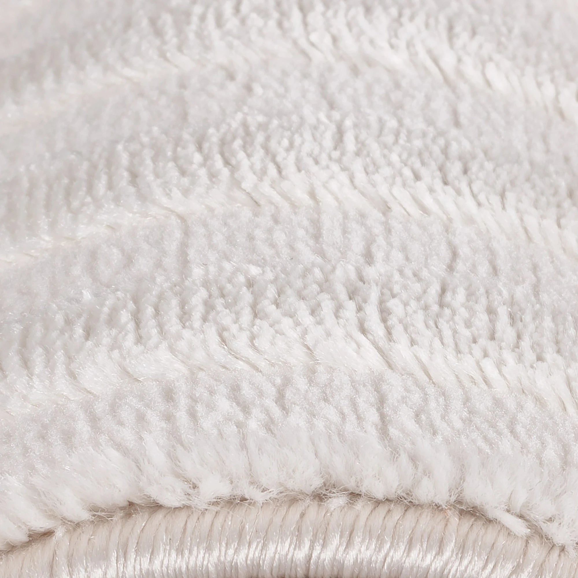 Modern Art Curved Lines | Cream