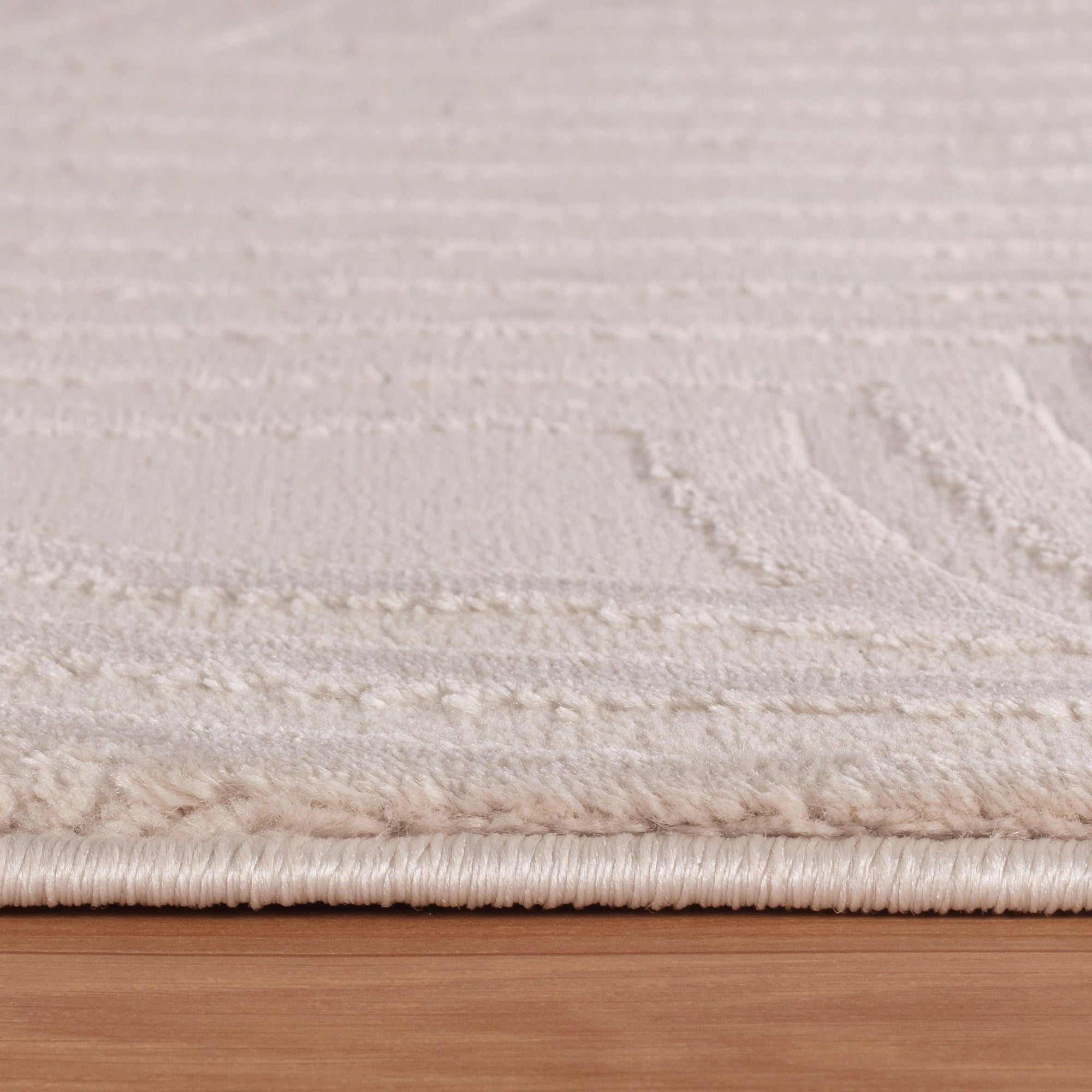 Beige Scallop Textured Rug | Beige