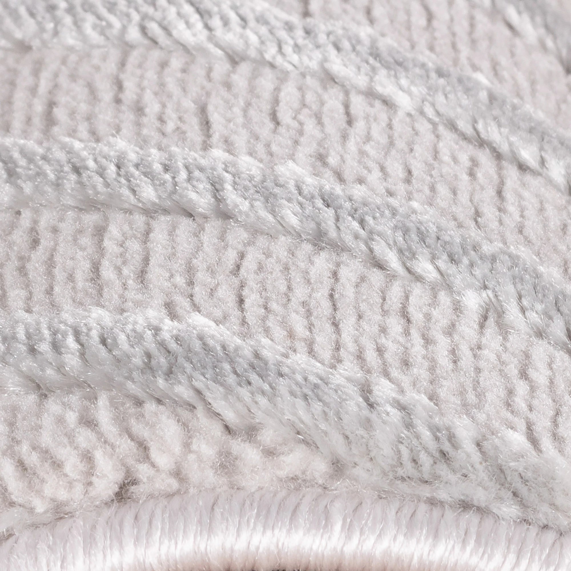 Textured Linear Rug | Soft Silver