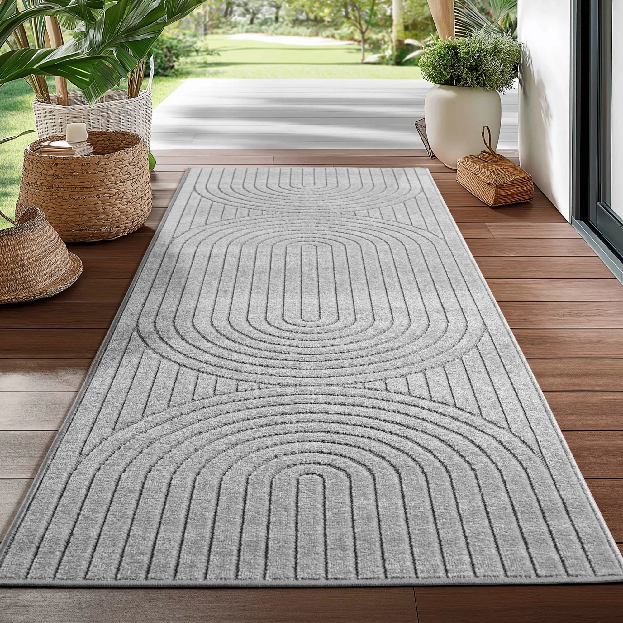 Scandinavian Half-Circle Living Room Rug | Silver