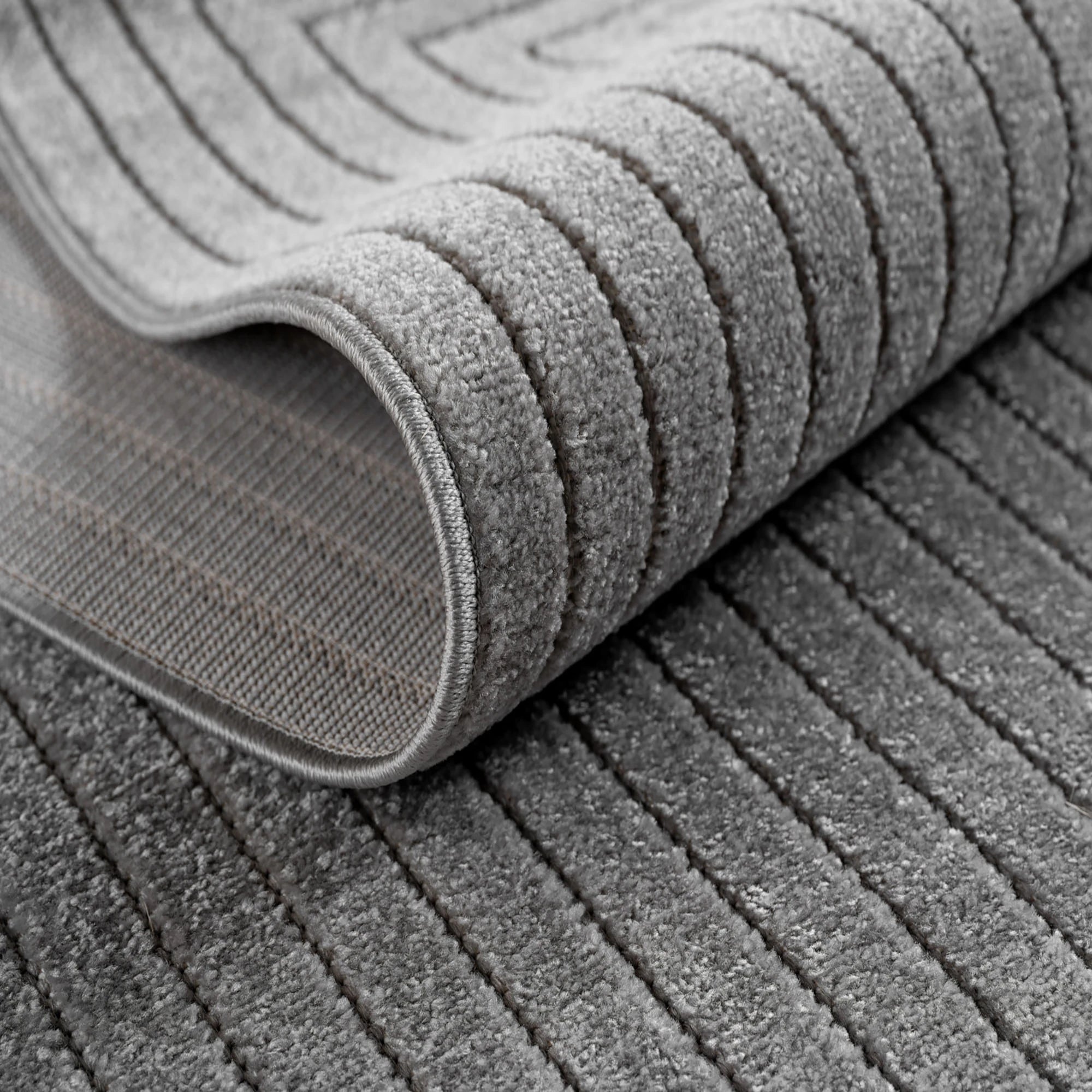 Scandinavian Design Geometric Rug | Silver