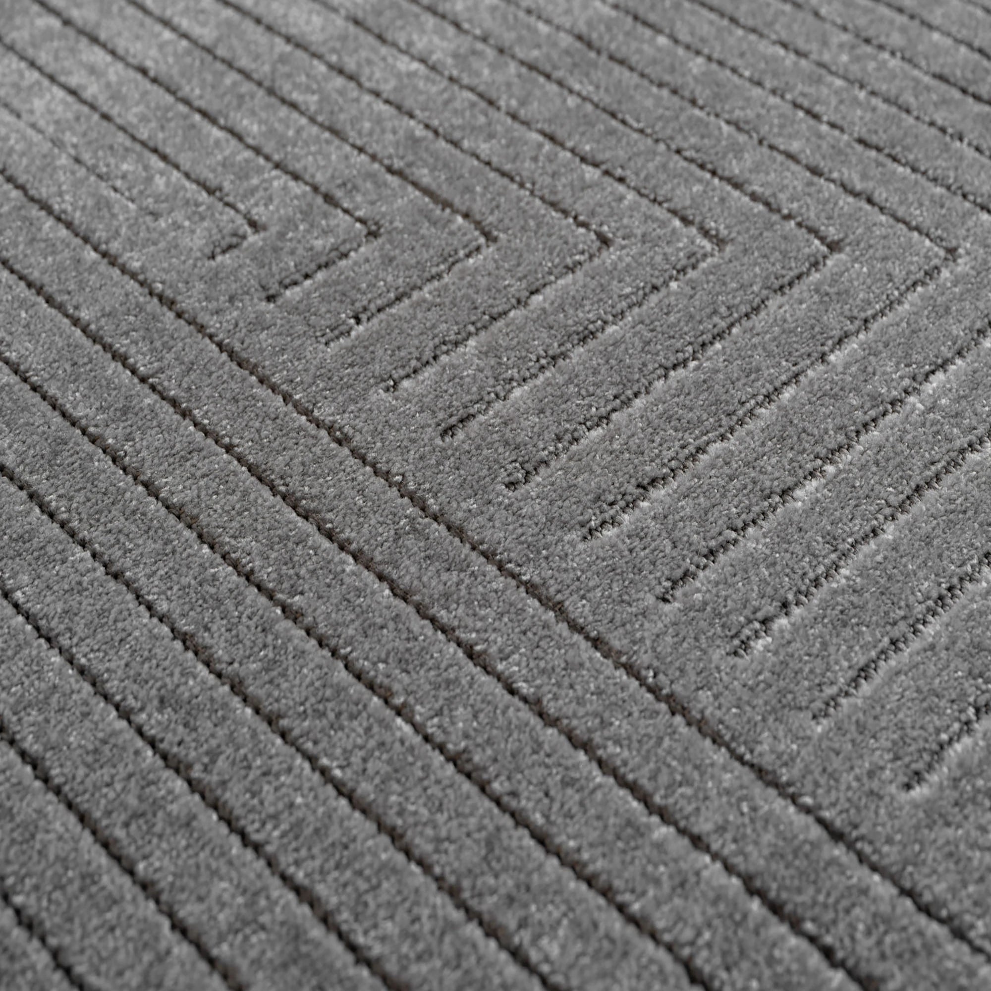 Scandinavian Design Geometric Rug | Silver