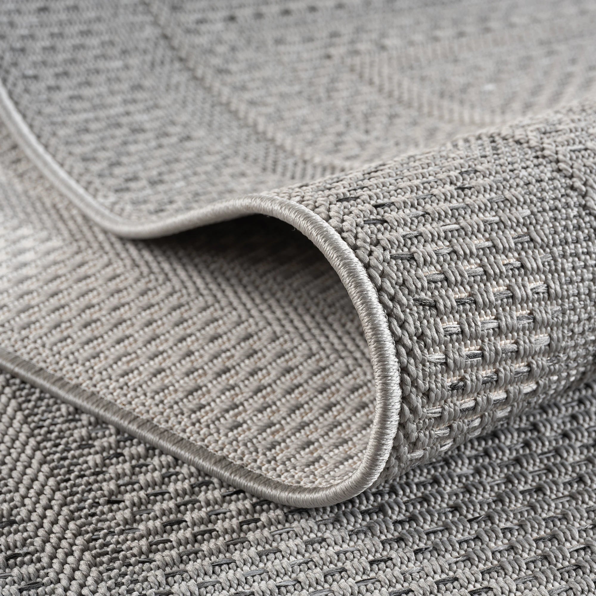 Solid Texture Double Border Patio Rug | Gray