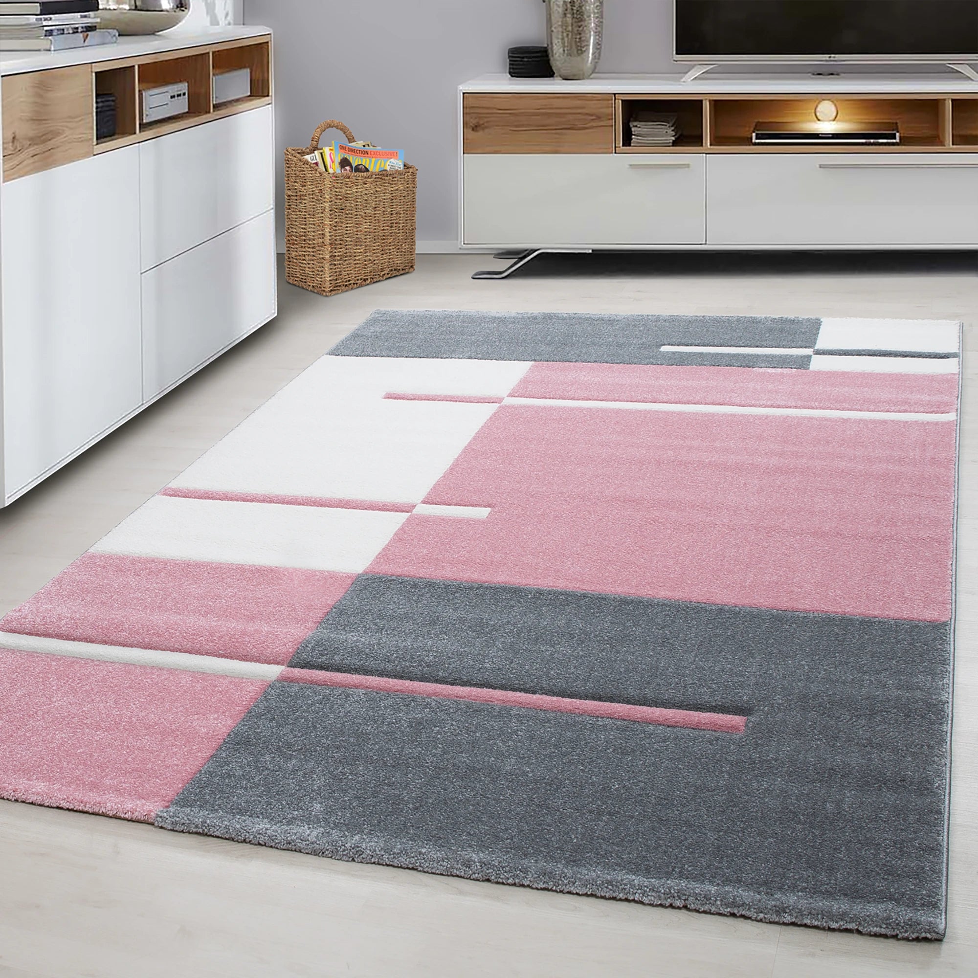 Abstract Glitch Art Geometric Design Rug | Pink