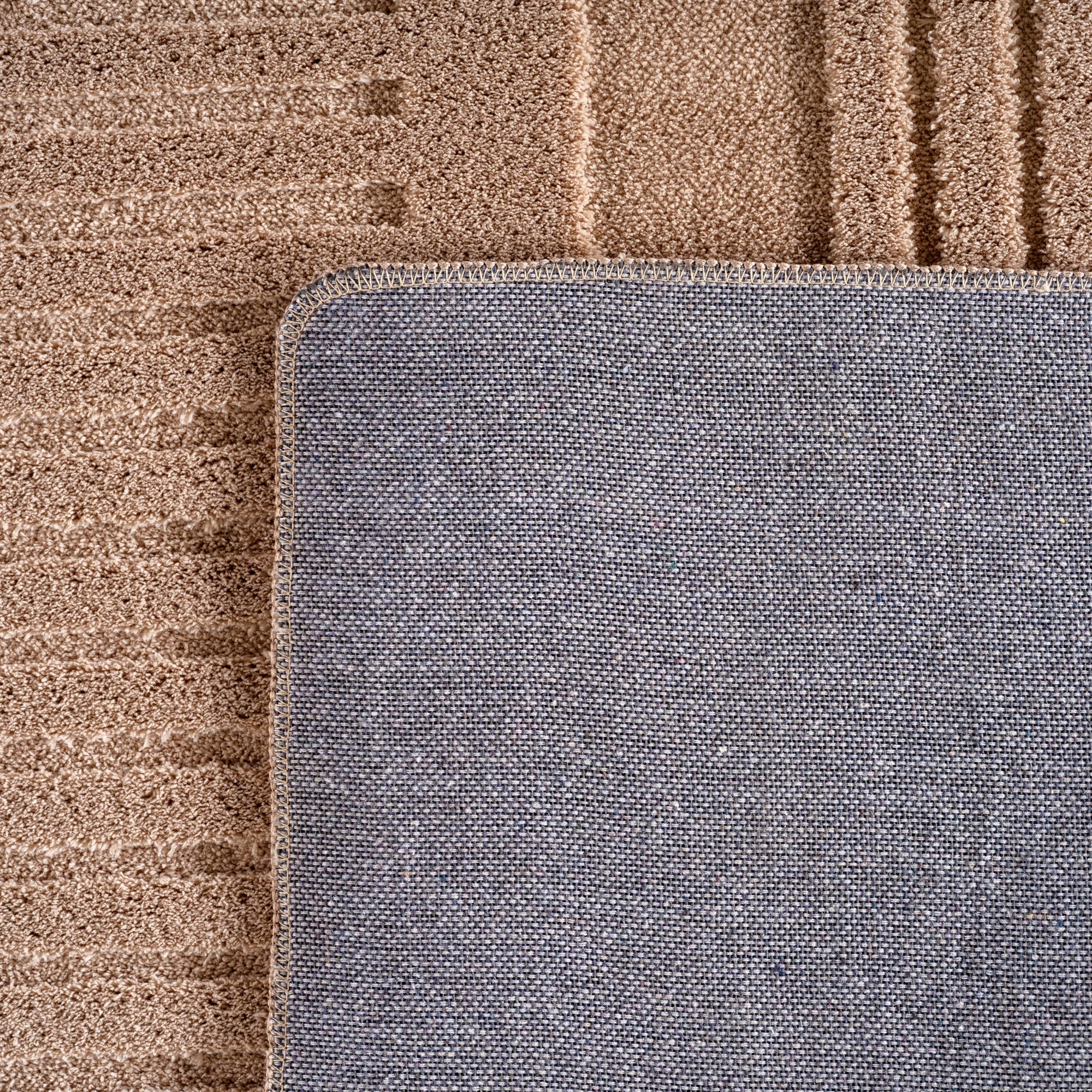 Modern Grooved Wavy Line Area Rug | Beige