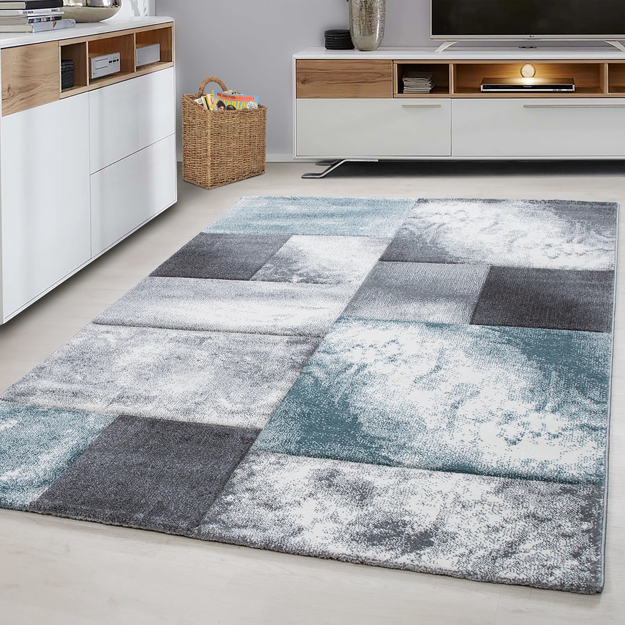 Abstract Distressed Block Pattern Area Rug | Blue
