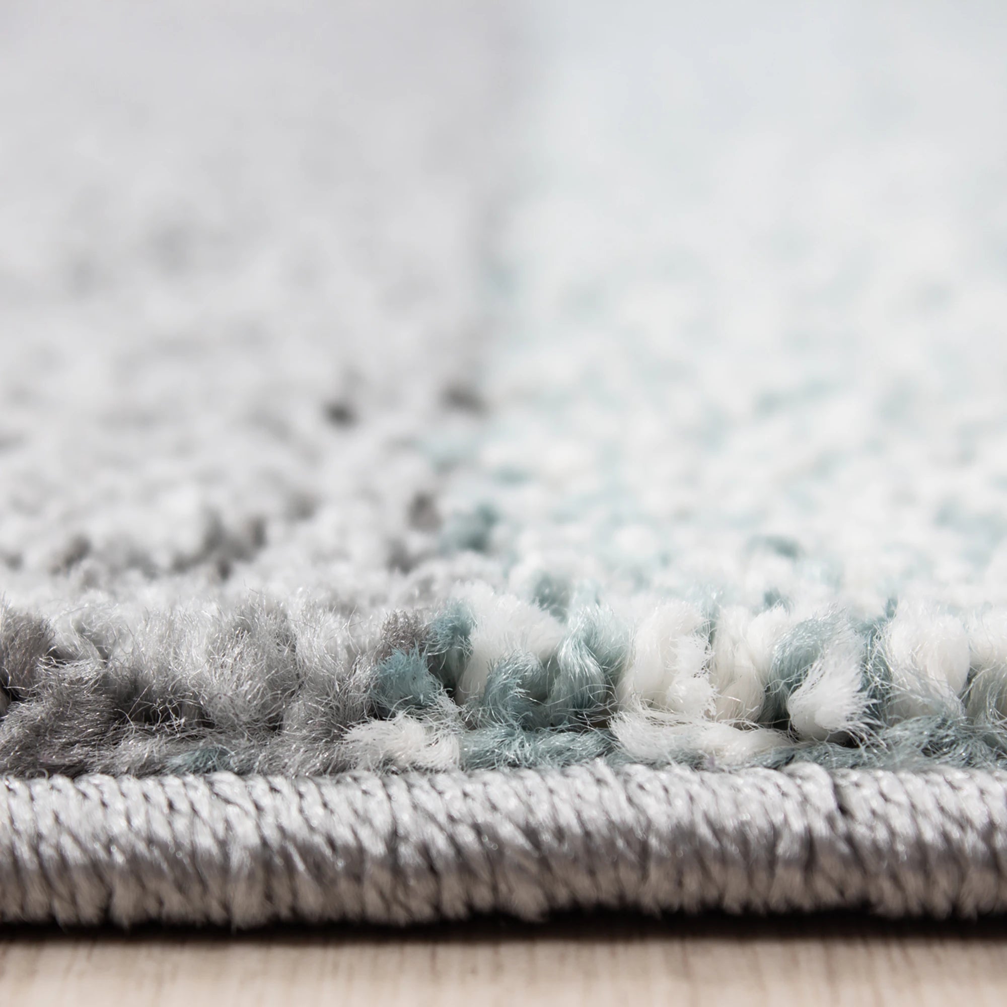 Two-Tone Block Pattern Accent Carpet | Blue