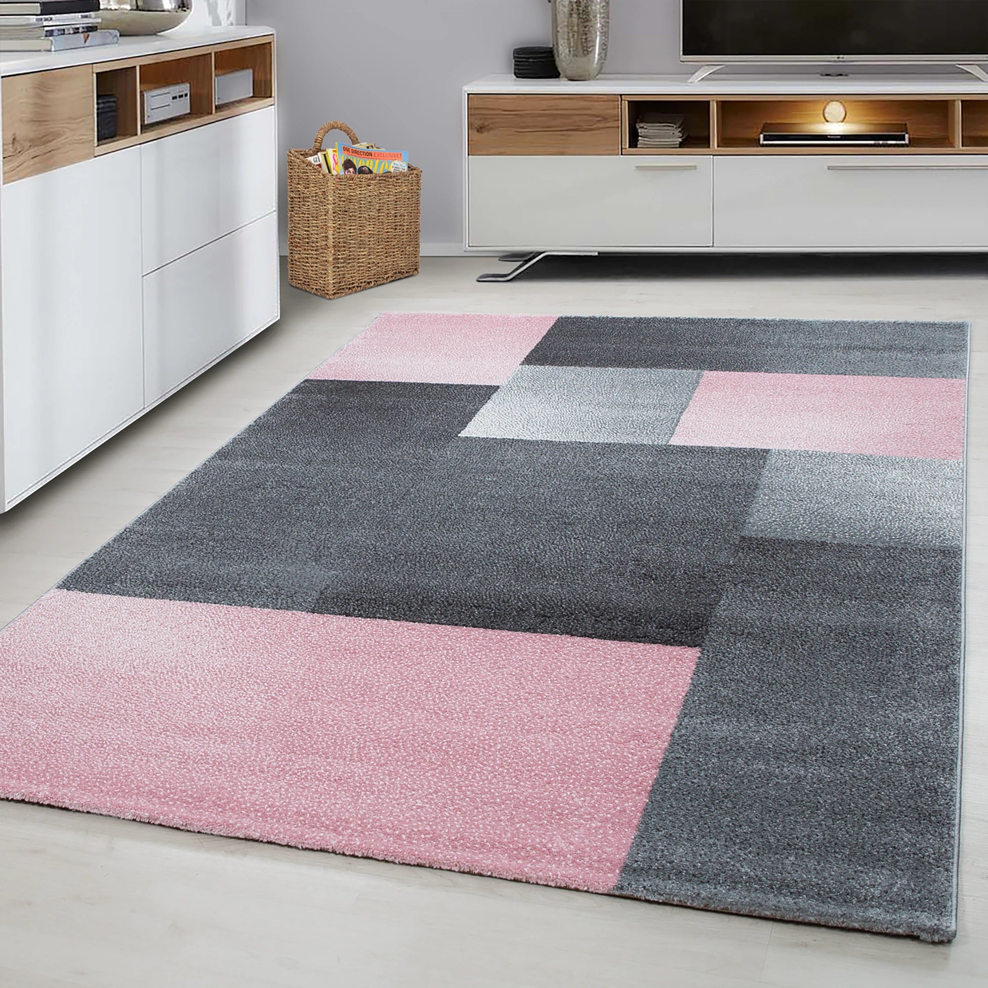 Two-Tone Block Pattern Accent Carpet | Pink