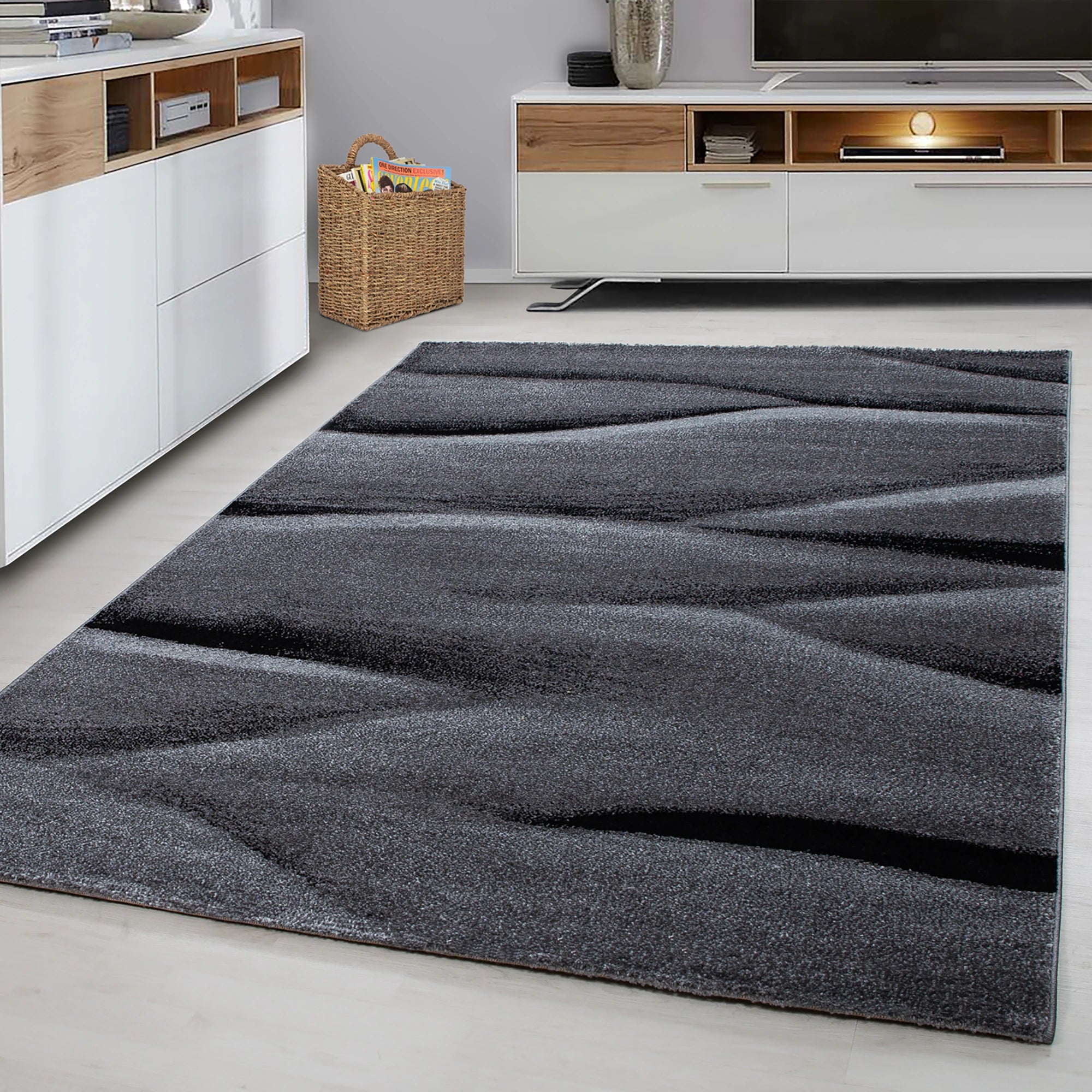 Sculpted Shag Wave Pattern Carpet | Black