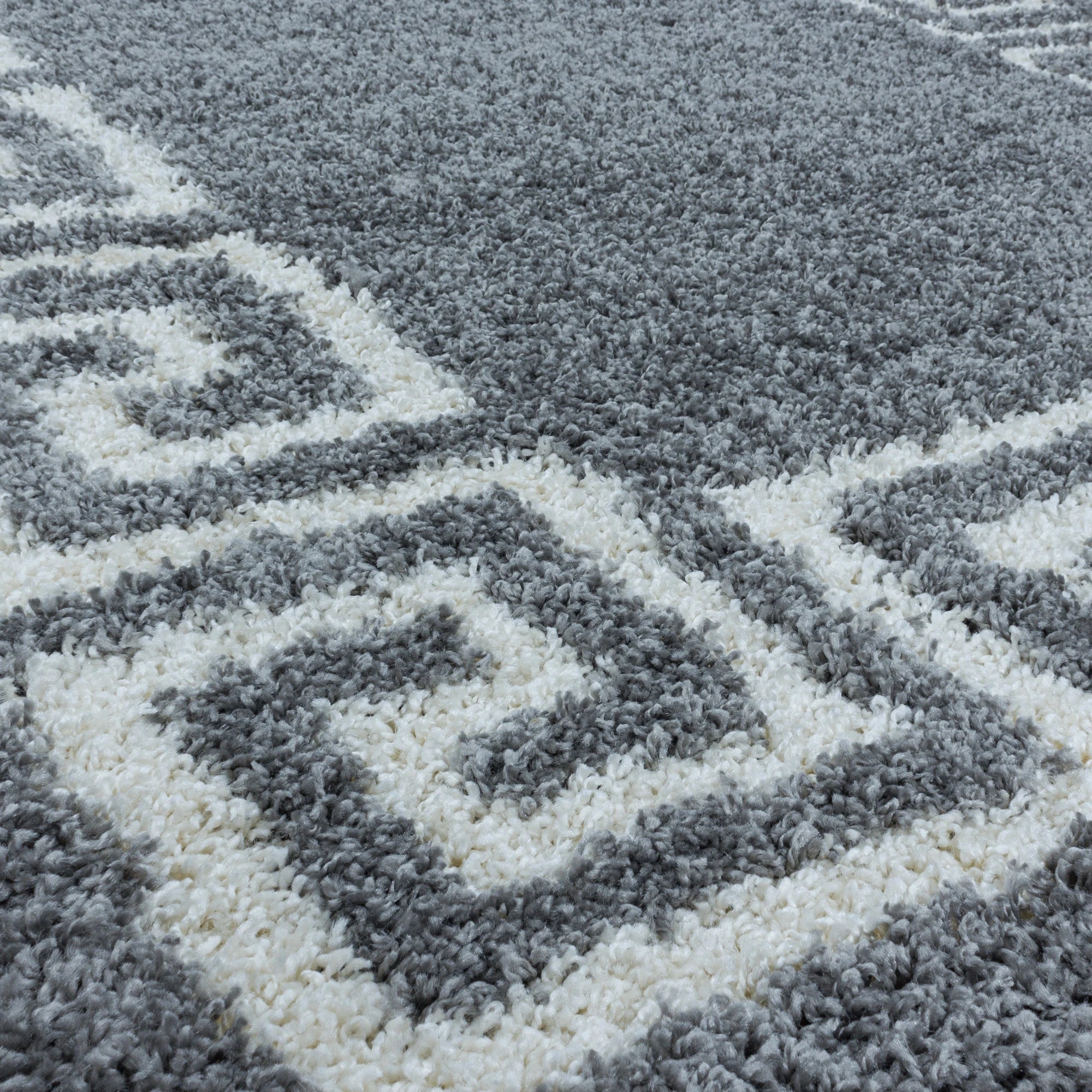 Meander Pattern Neutral Area Rug | Gray