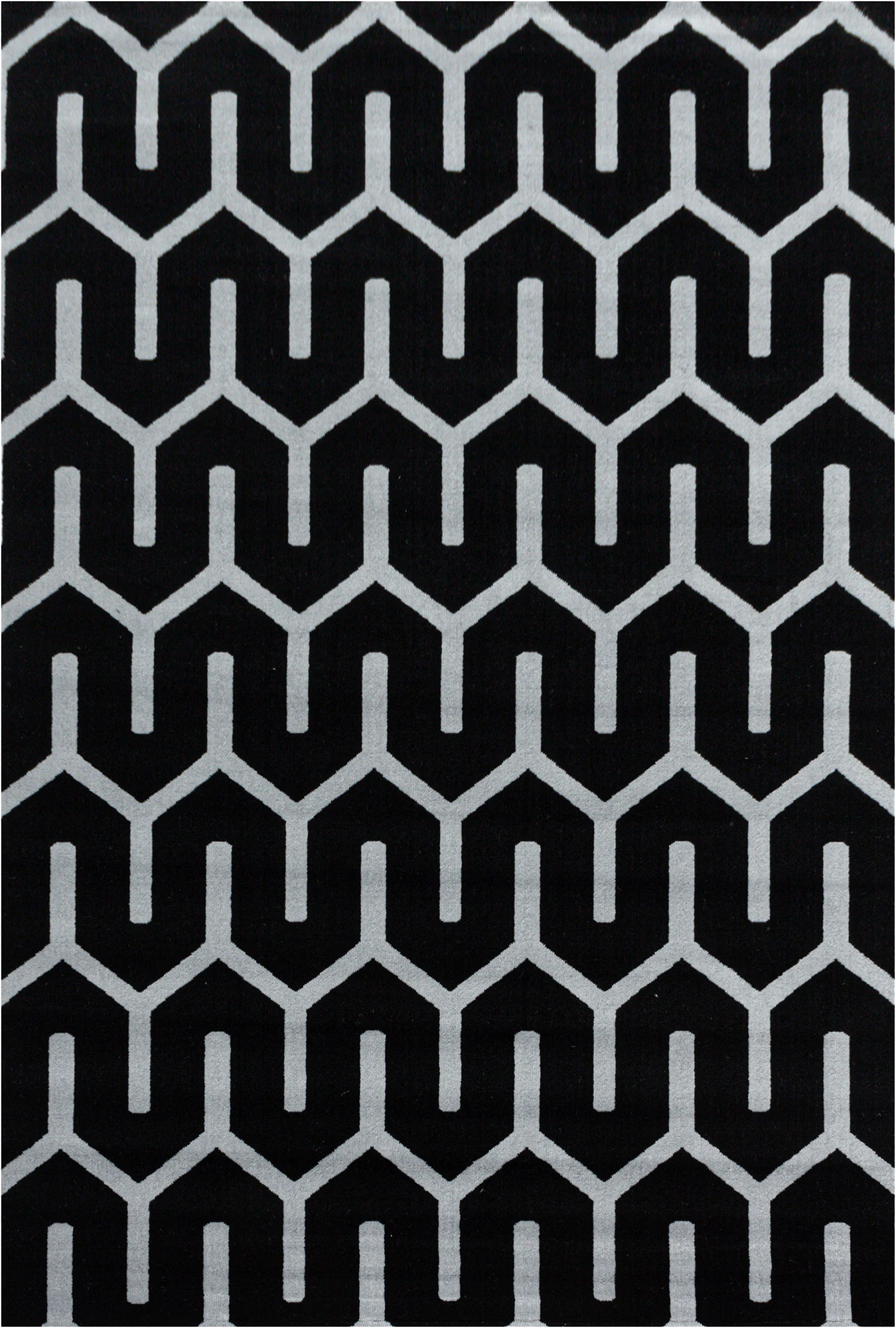 Modern Tessellated Maze Area Rug | Black