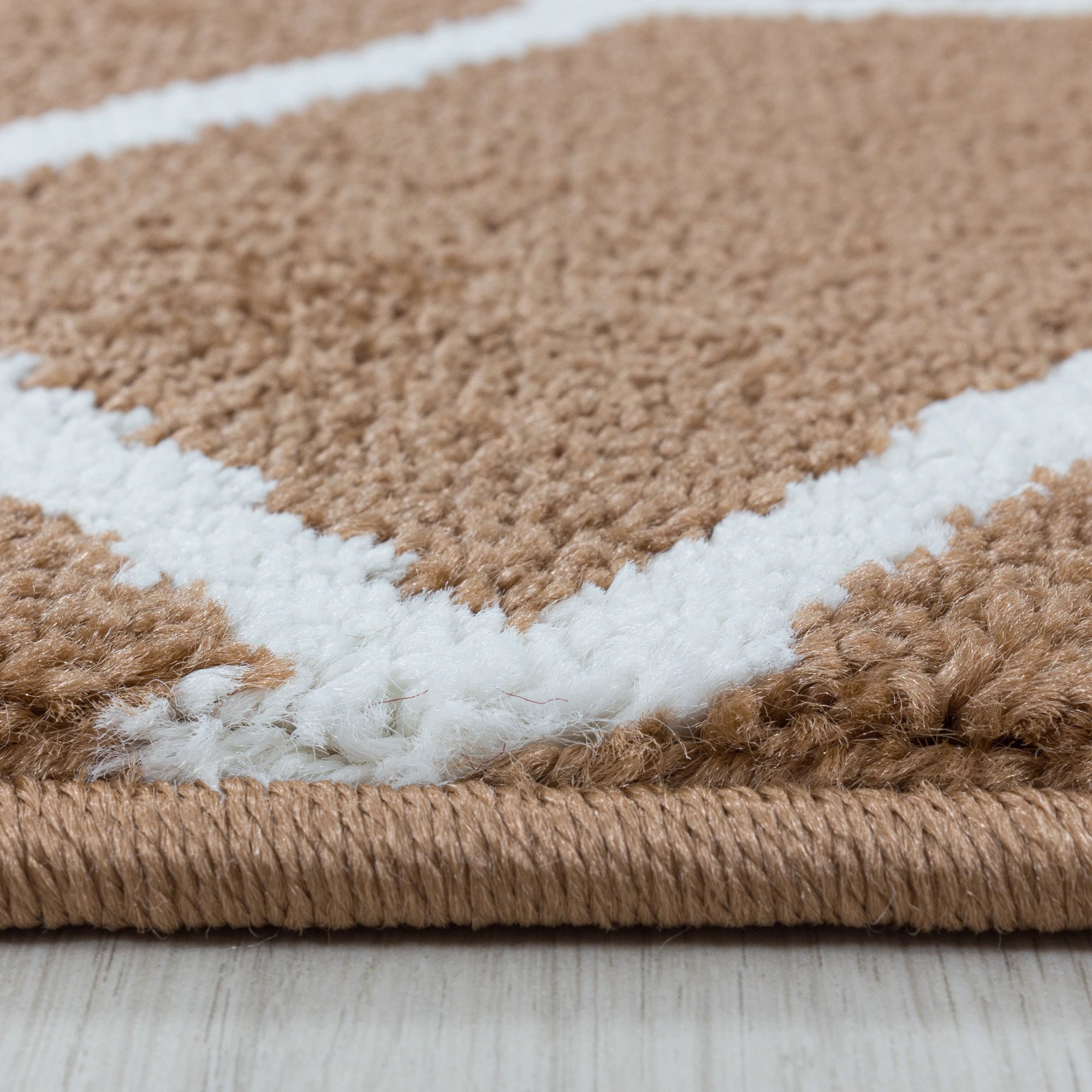 Geometric Hexagon Trellis Area Rug - Copper