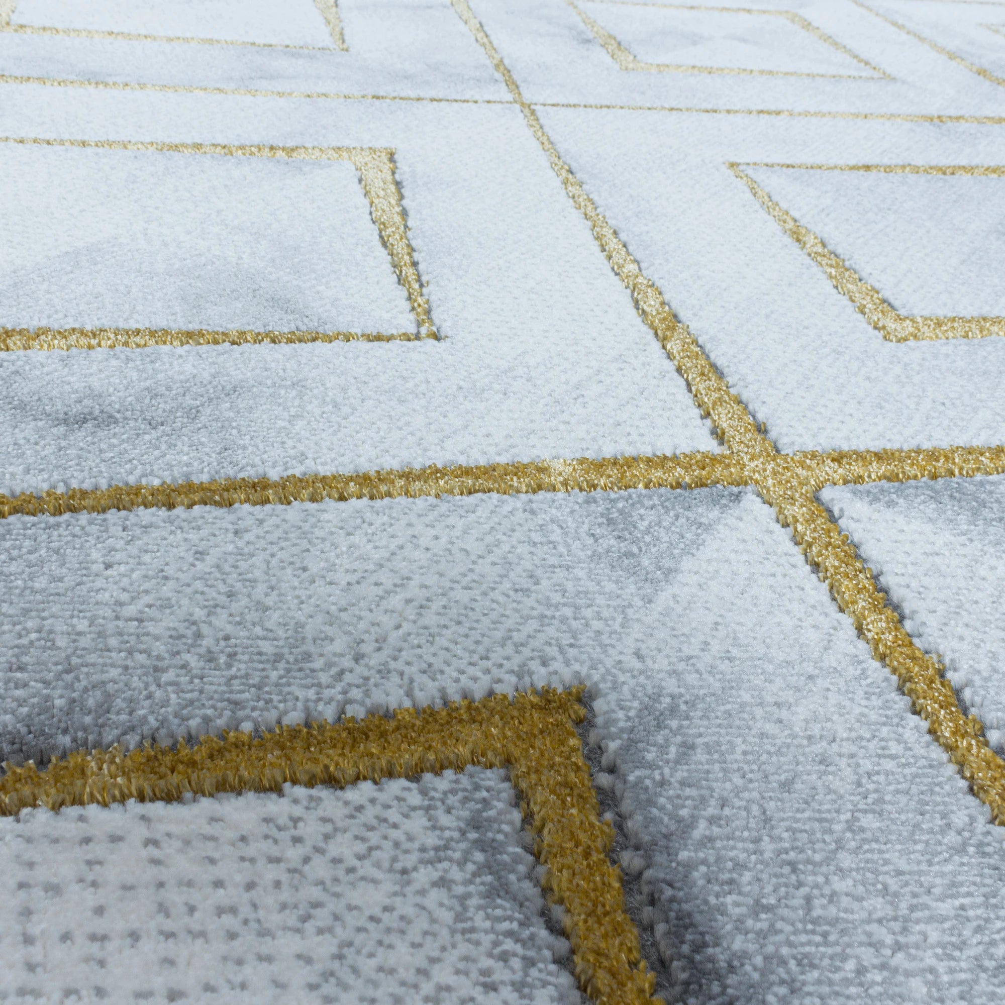 Modern Marble Effect Geometric Design Rug | Gold