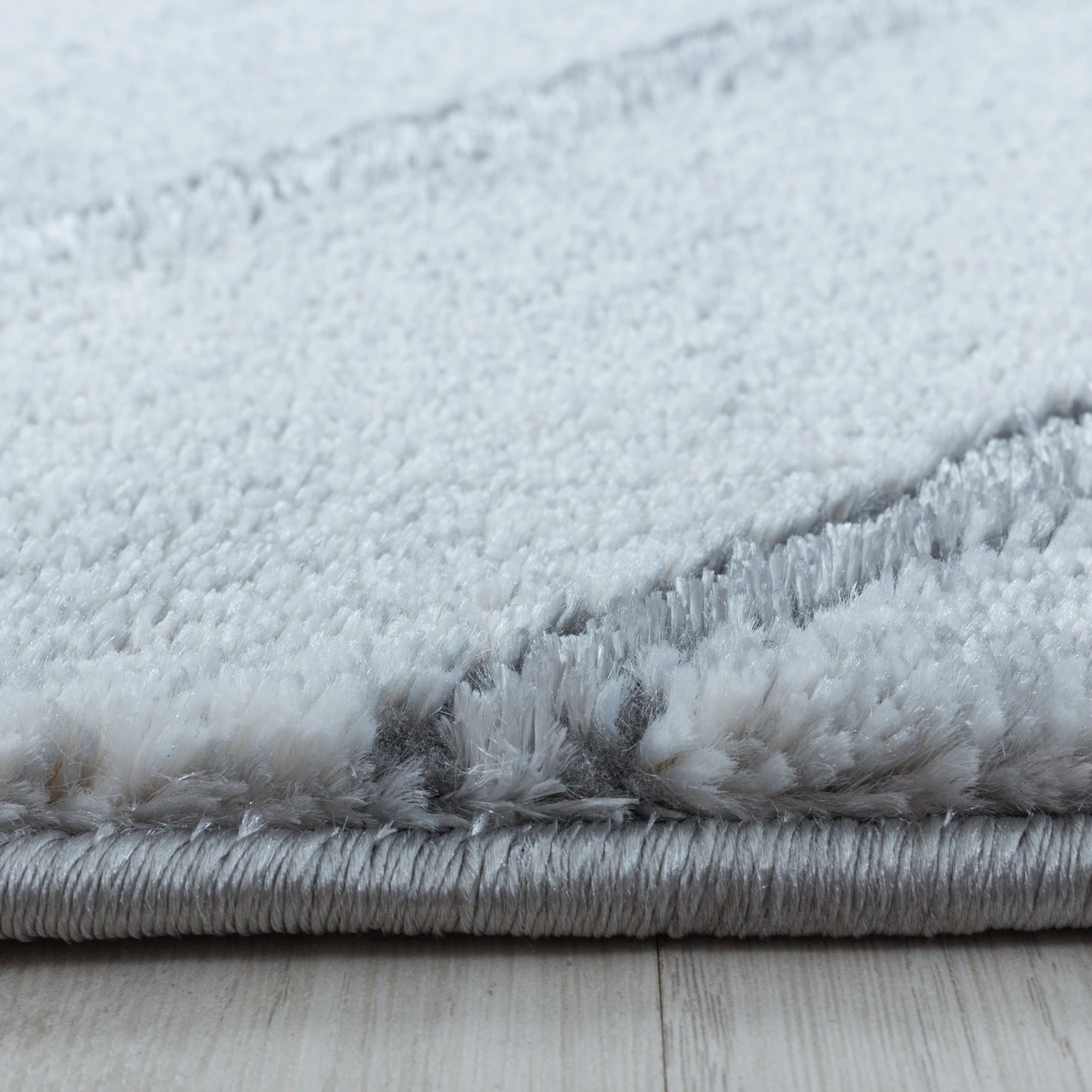 Modern Marble Effect Geometric Design Rug | Silver