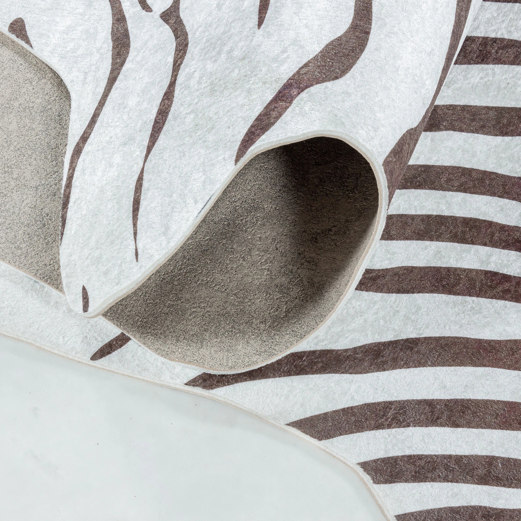 Zebra Skin Imitation Modern Rug | Brown