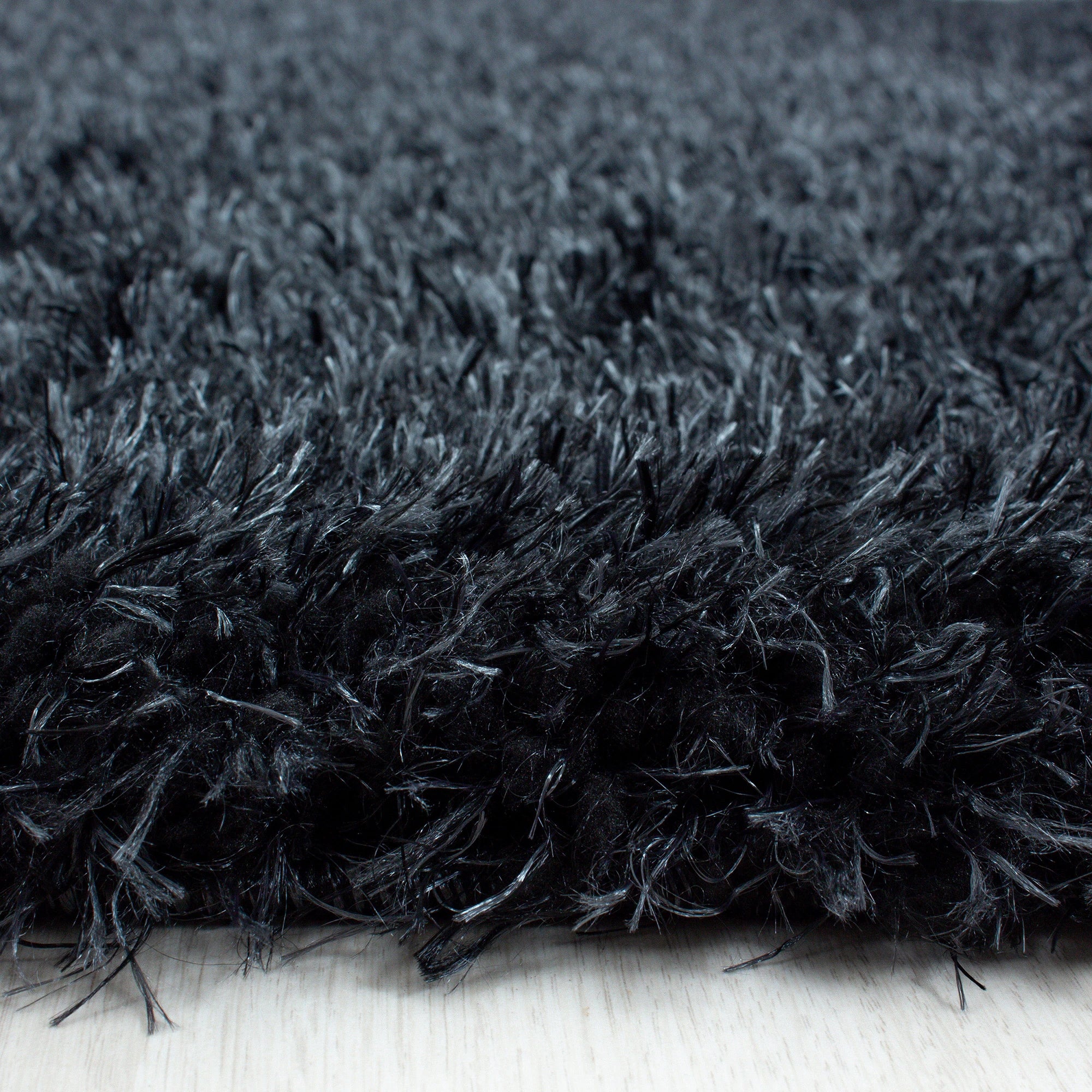 Plain Color Chic Shaggy Rug | Black