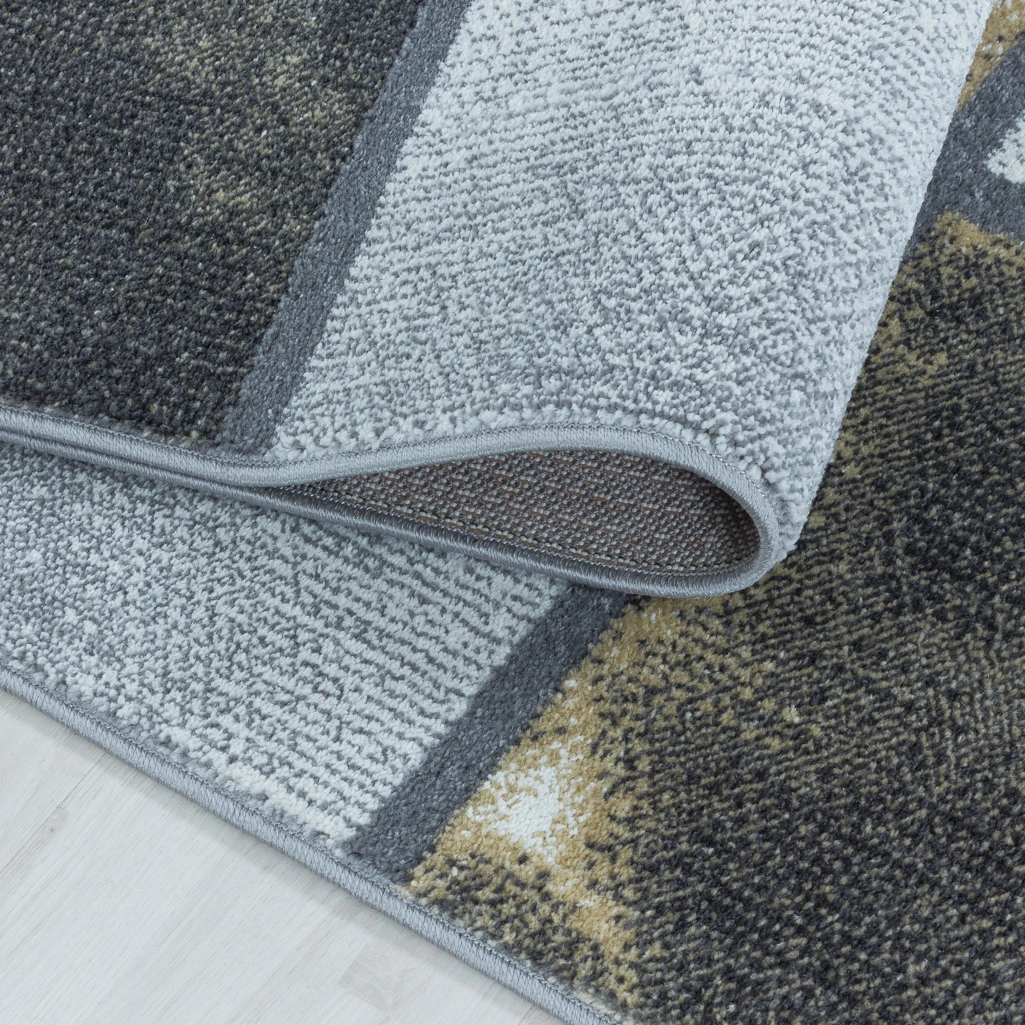 Abstract Marble Effect Checkerboard Area Rug | Yellow