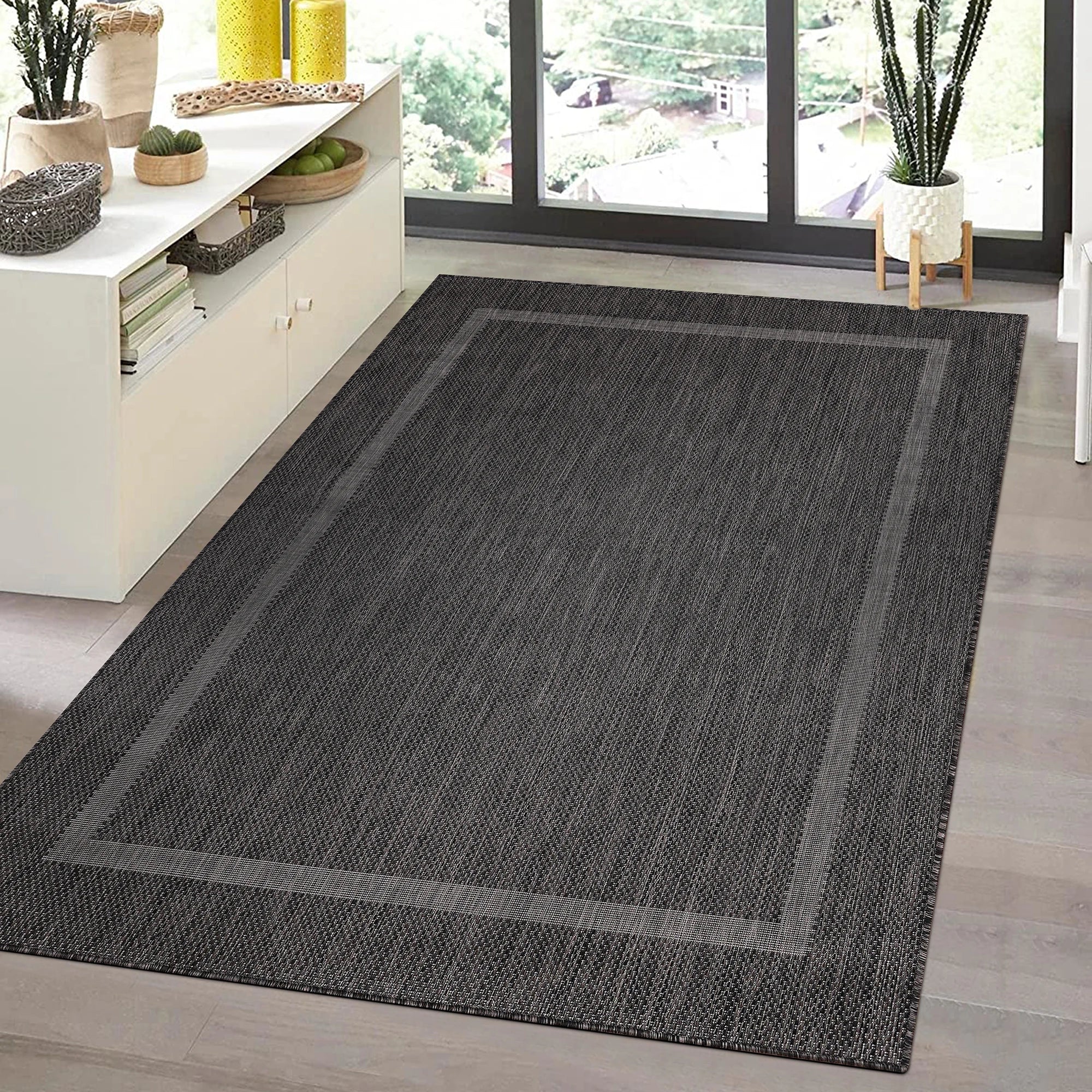 Durable Black Patio Rug | Border Design
