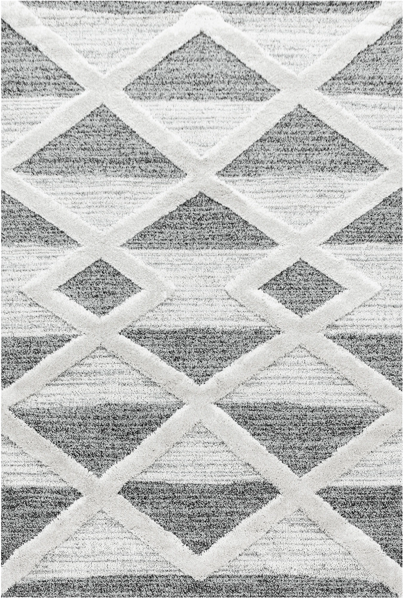 Textured Diamond Rug | Gray