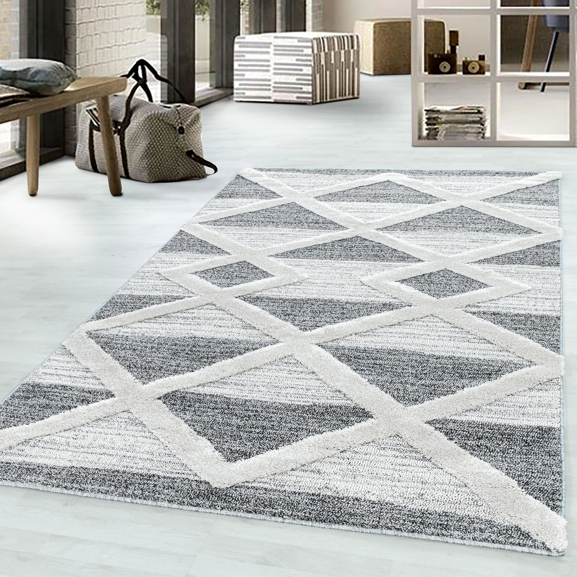 Textured Diamond Rug | Gray