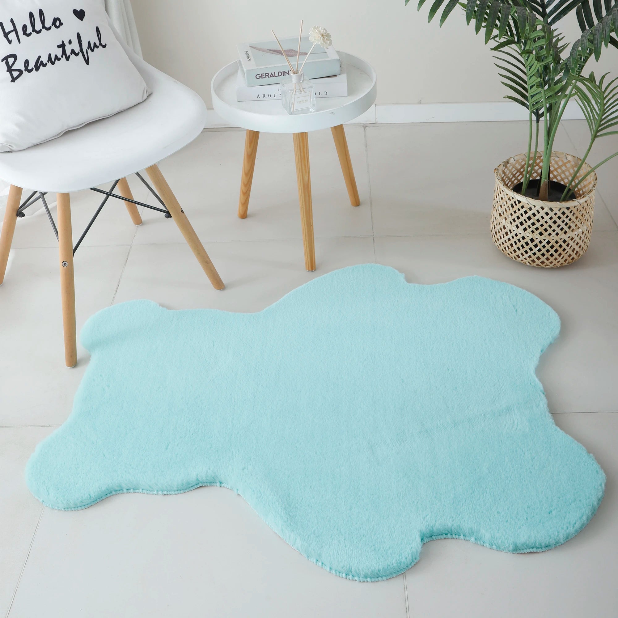 Bear Form Stylish Rug | Mint