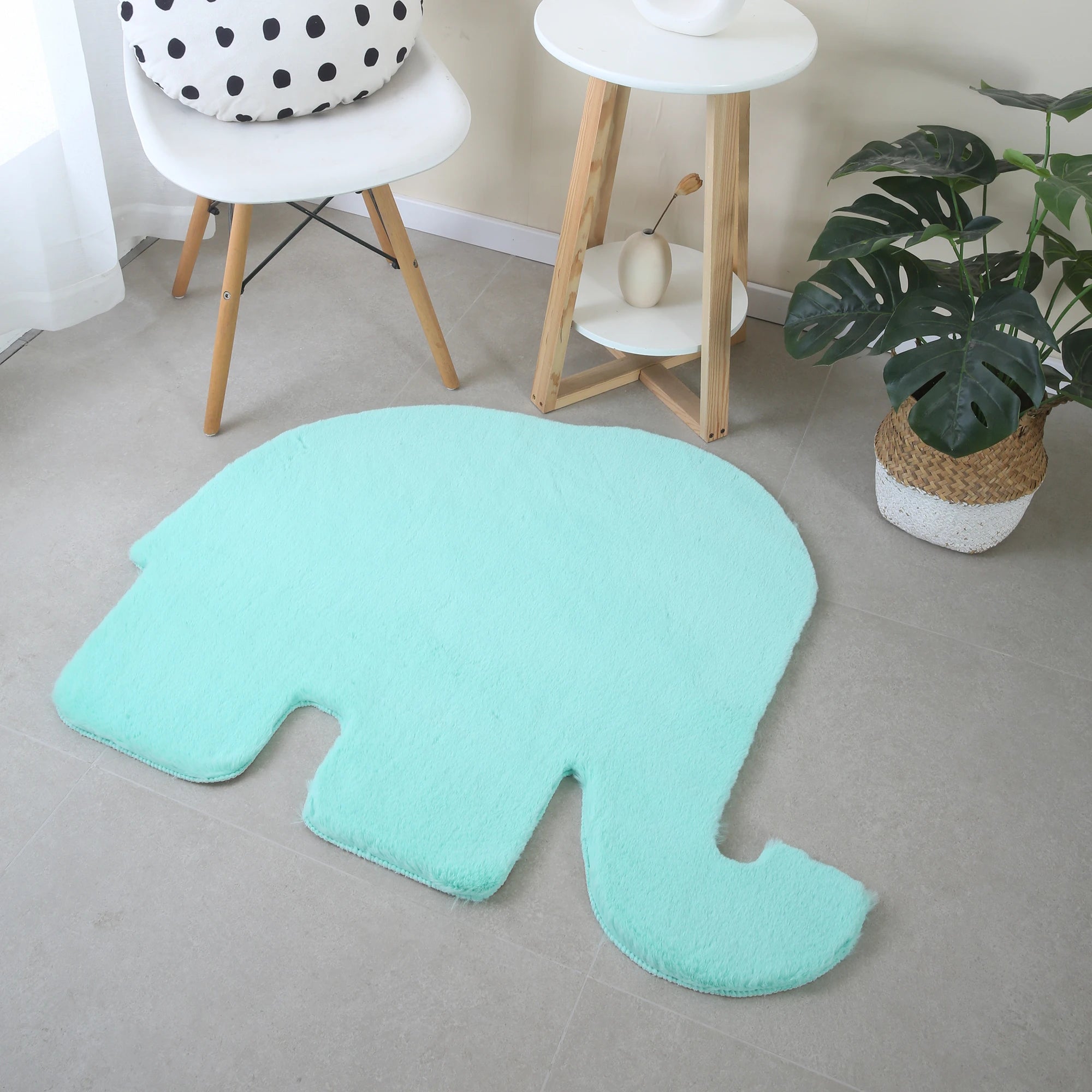 Elephant Shape Rug | Mint