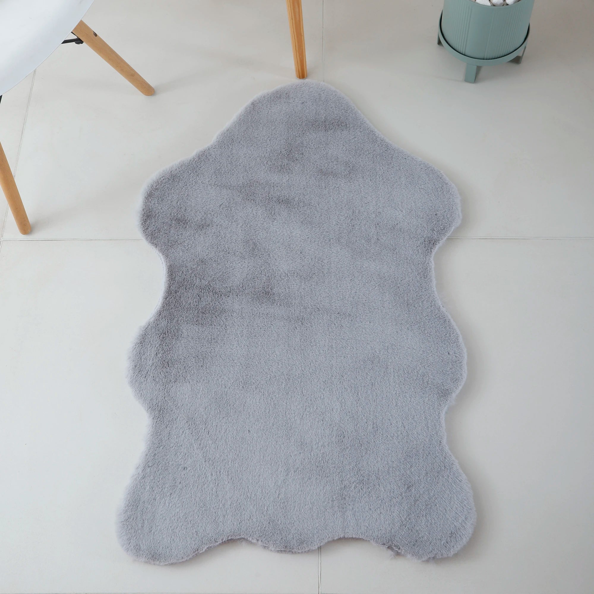 Sheepskin Imitation Chic Decor Rug | Silver
