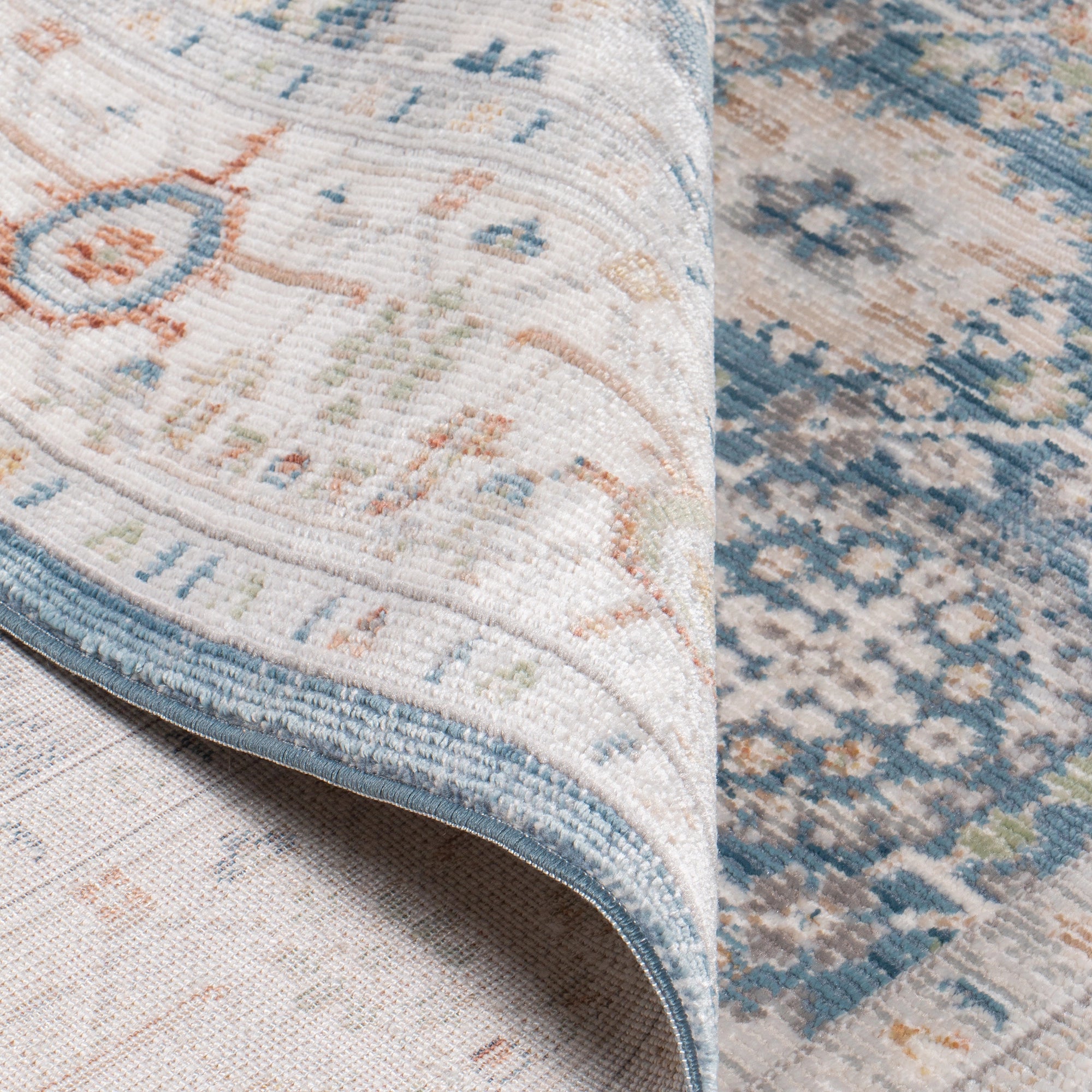 Midnight Medallion Traditional Rug