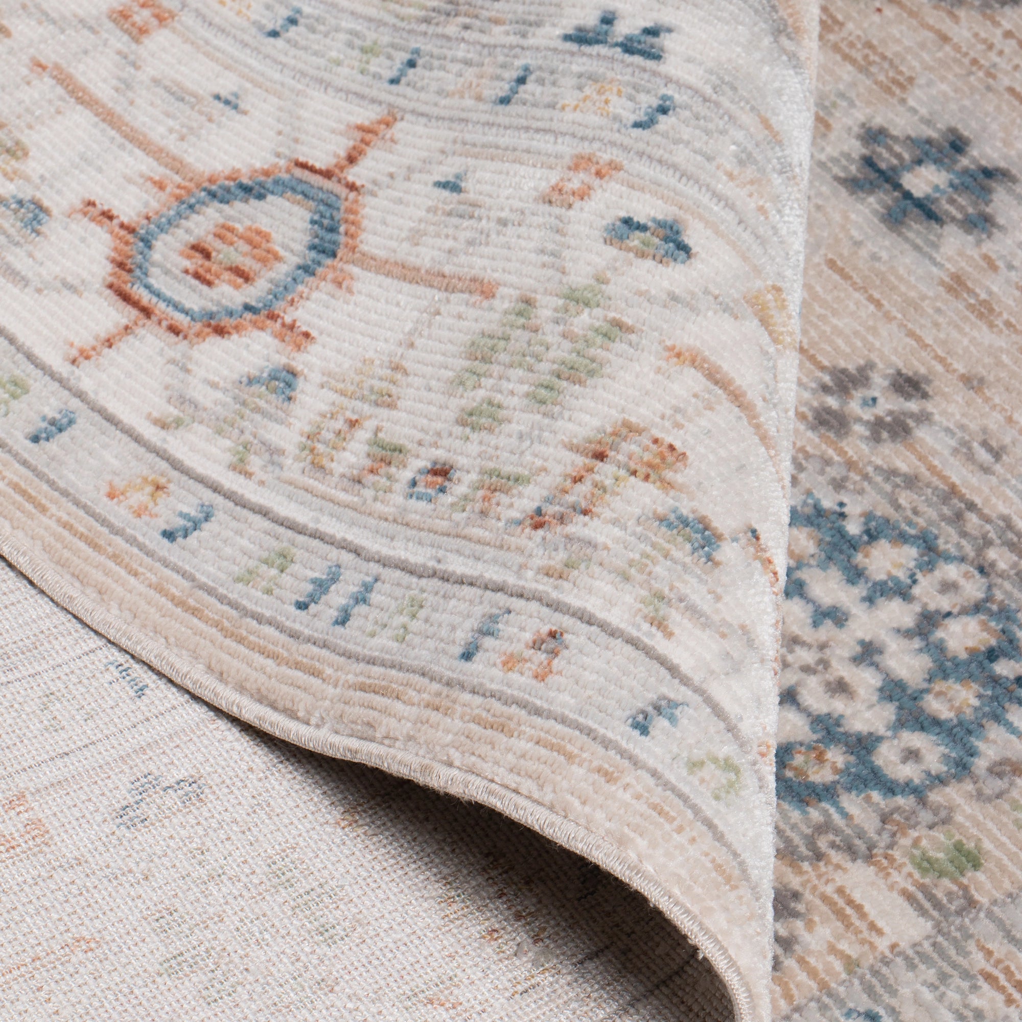 Ivory Harmony Vintage Medallion Rug