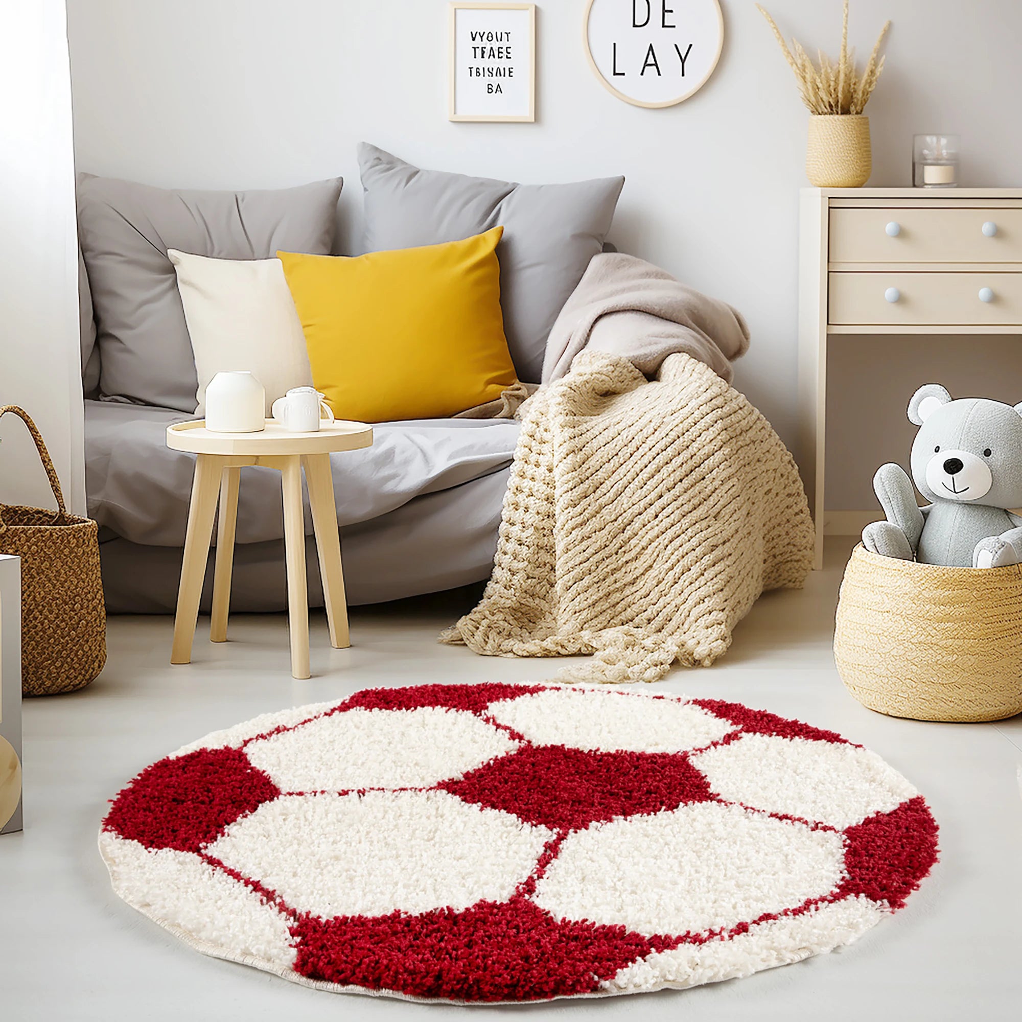 Round Football Shaggy Kids Rug | Red