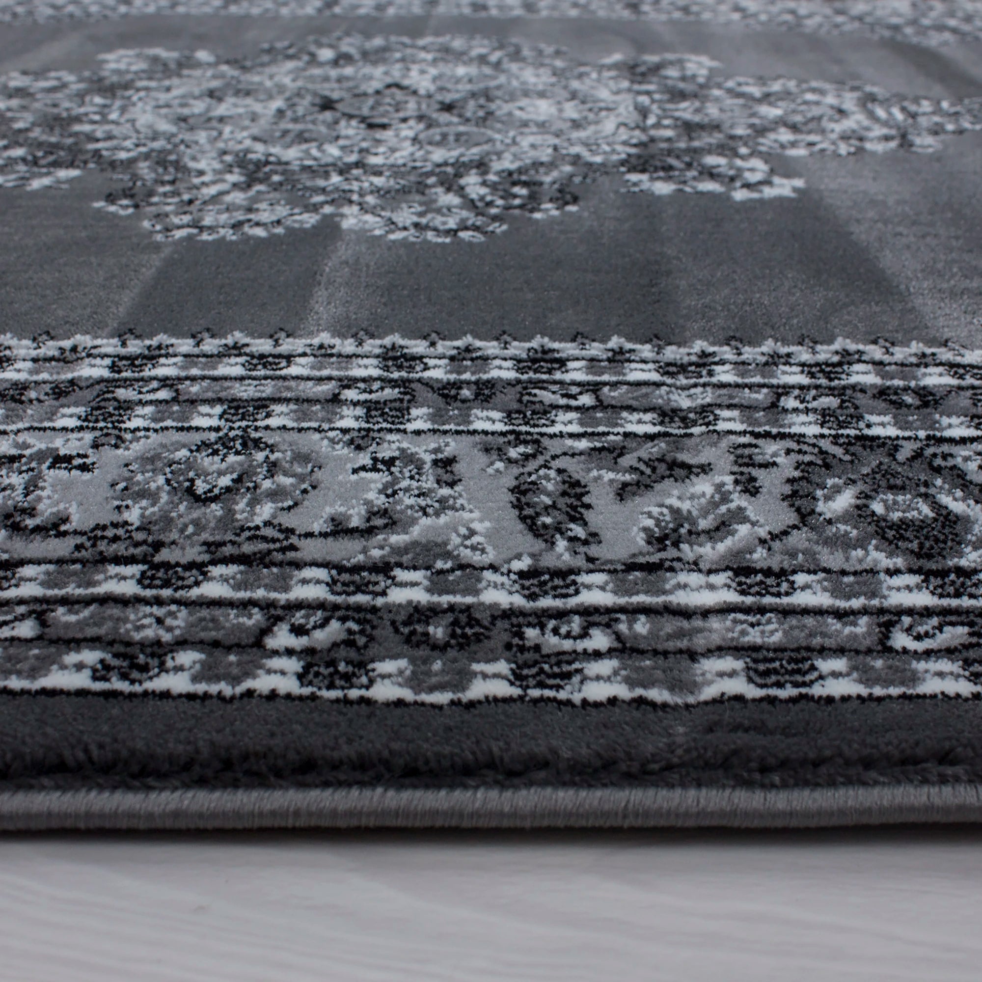 Oriental Stylish Area Rug Gray