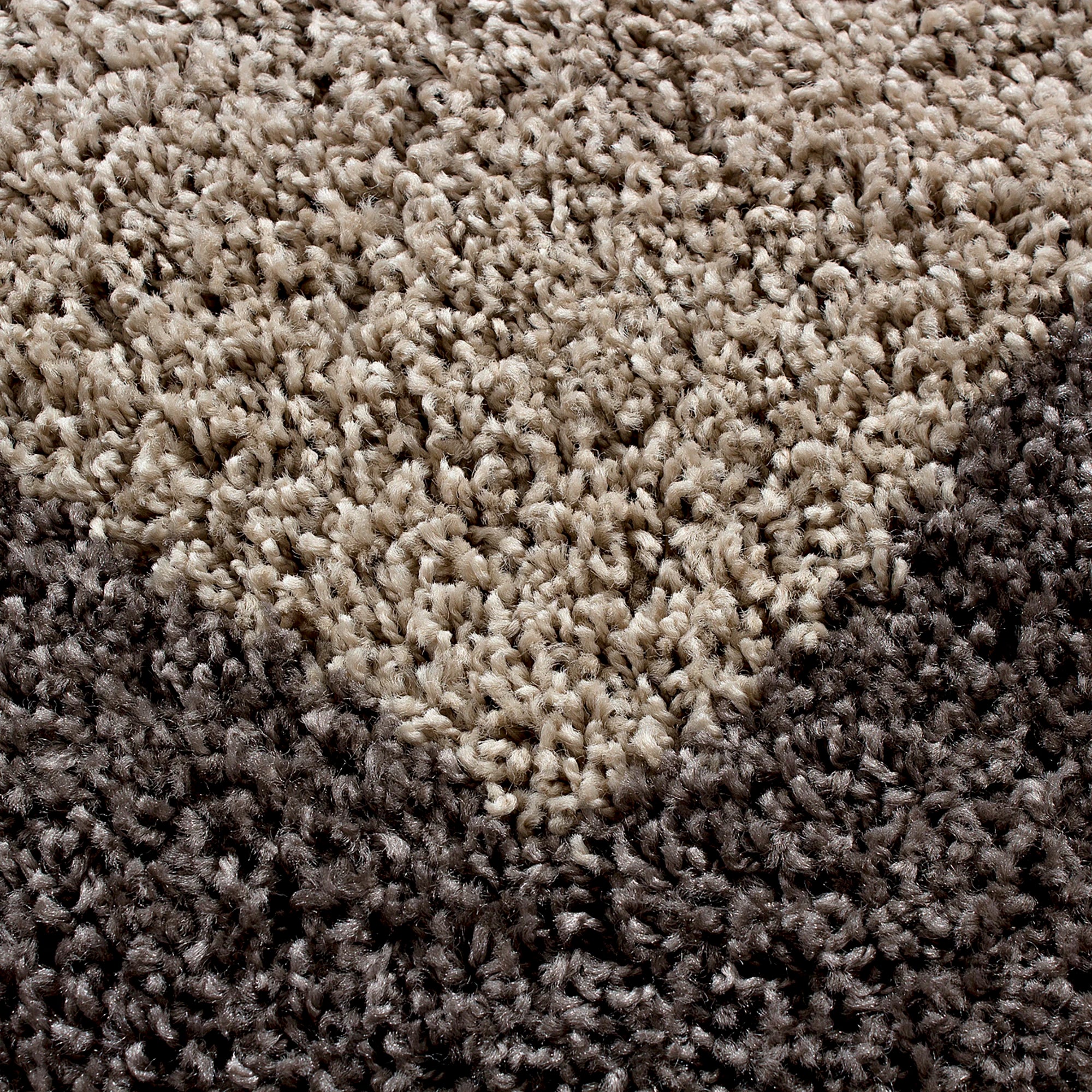 Eleganter Teppich mit Bordüre, modern