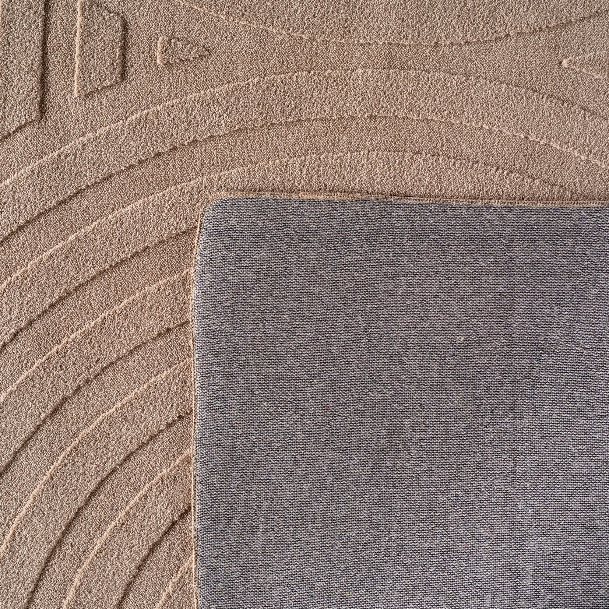 Böhmischer moderner Teppich in Beige