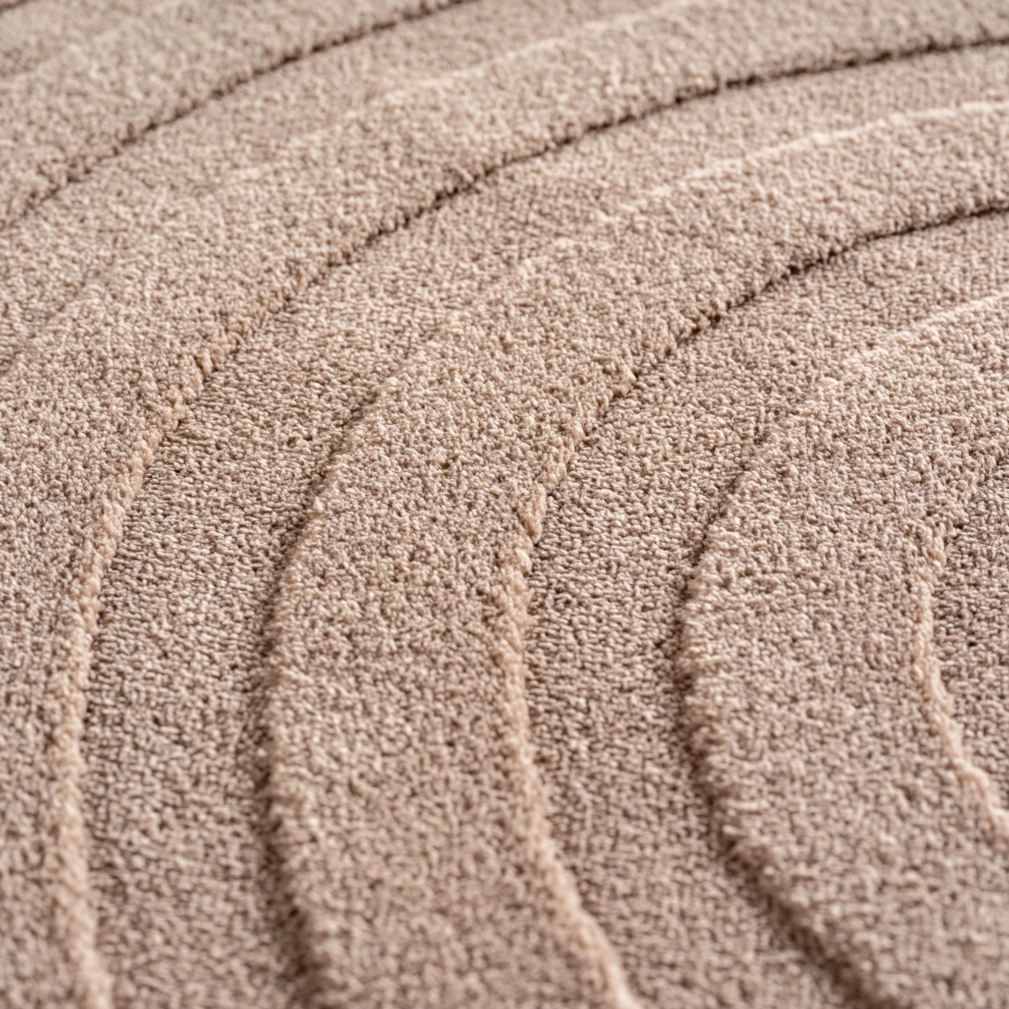 Böhmischer moderner Teppich in Beige
