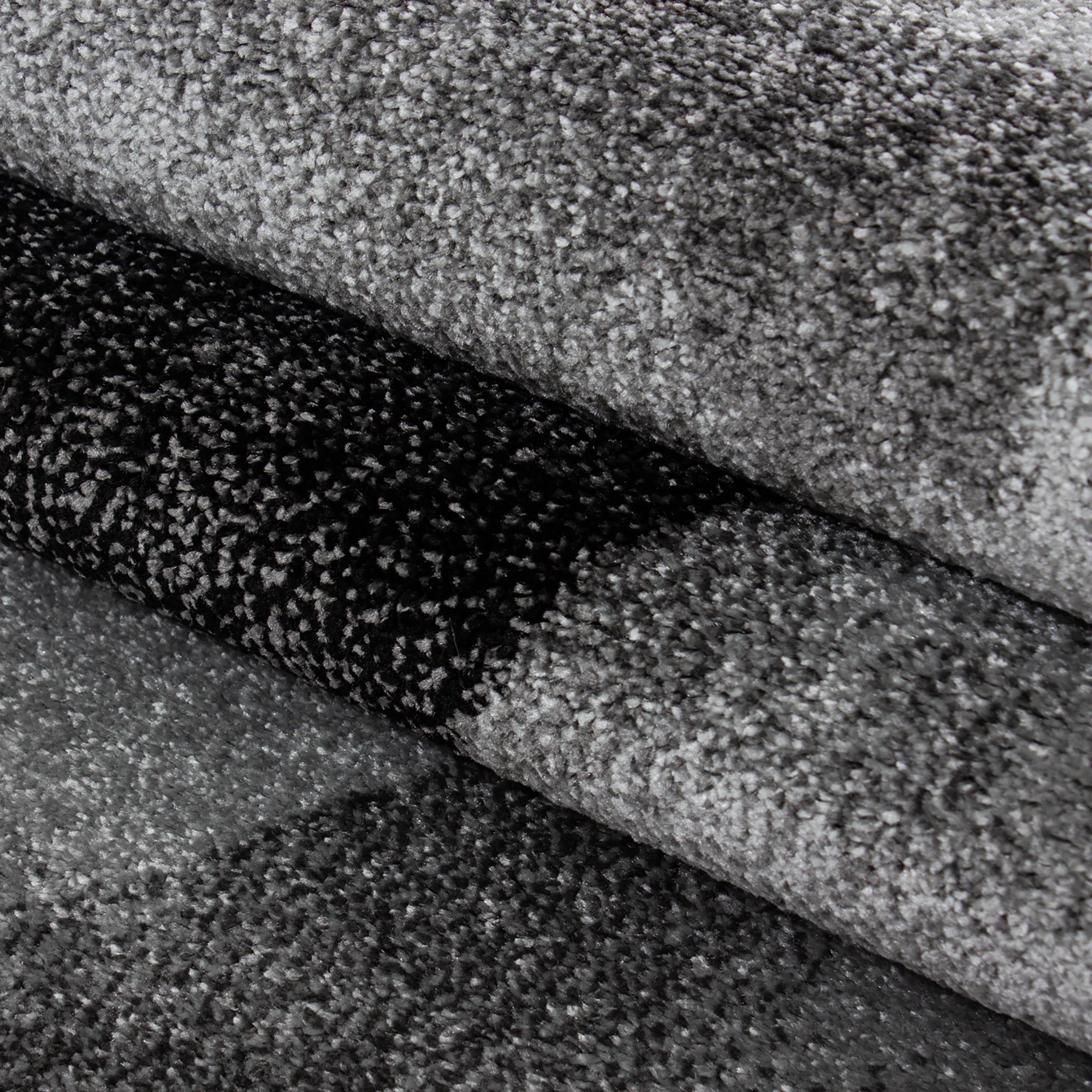 Ombre Rug Black