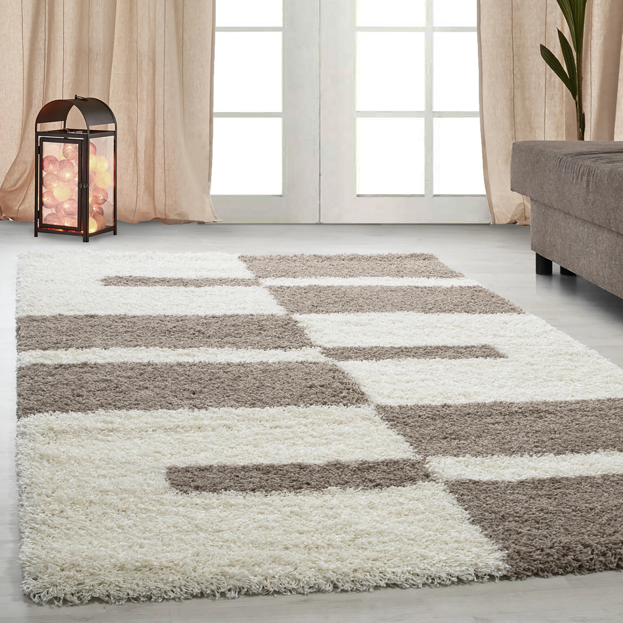 Checkered Plaid Block Shag Rug | Beige
