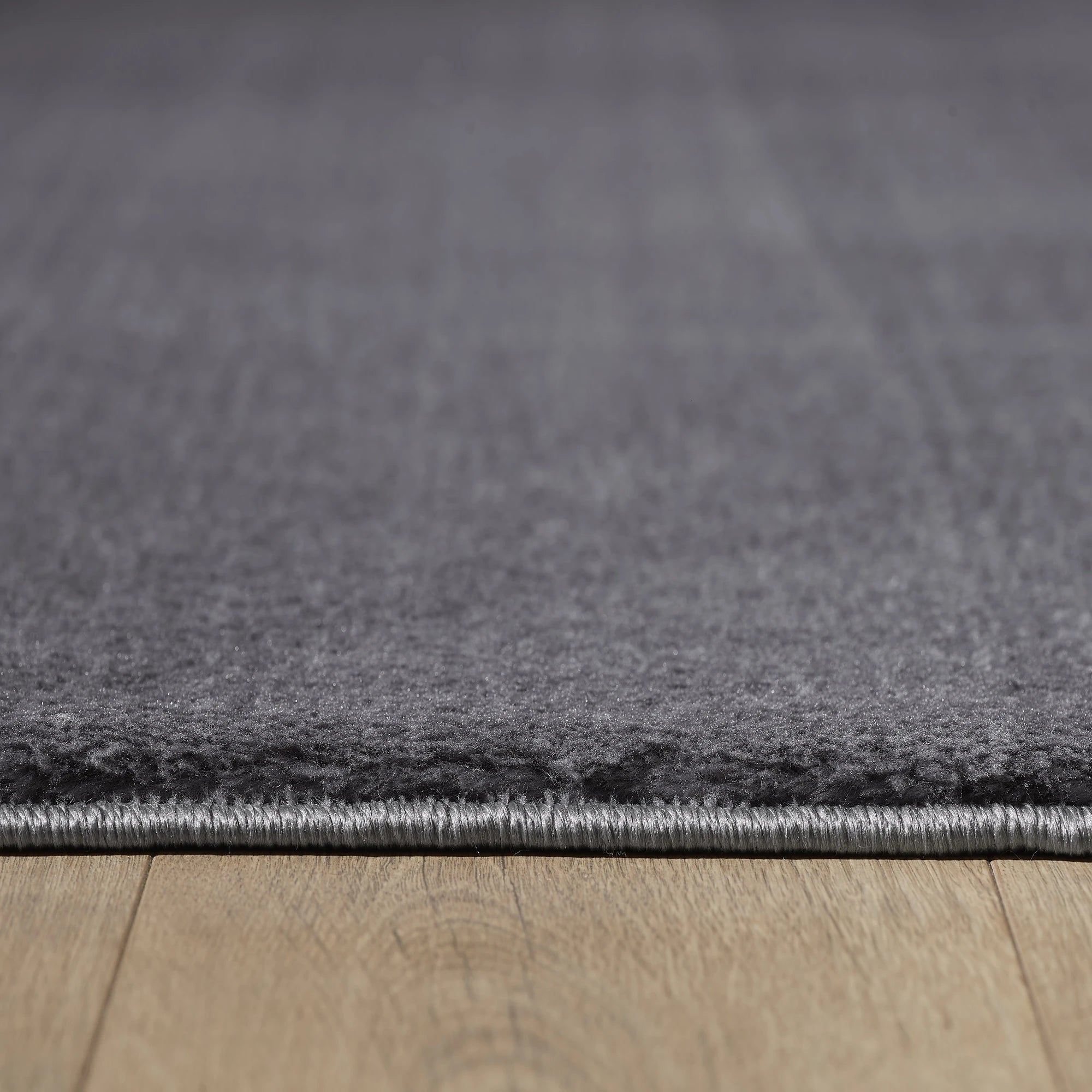 Clean Color Stylish Rug