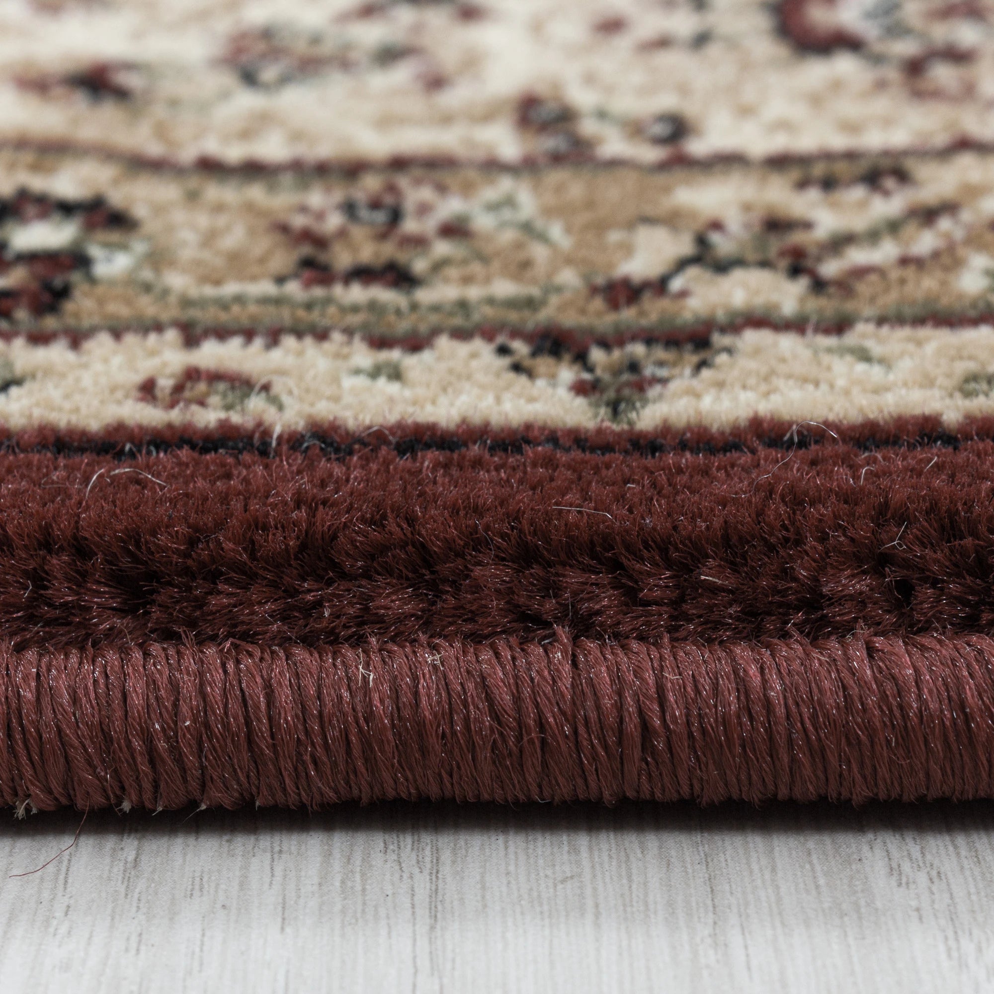 Oriental Refined Floor Rug Red