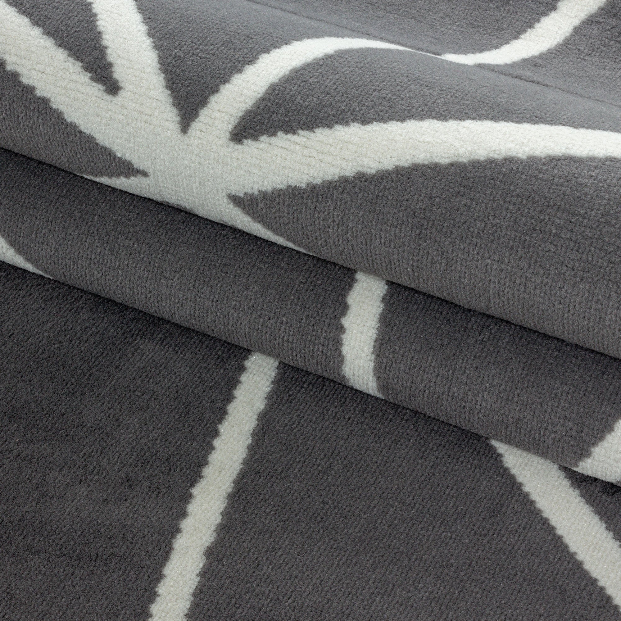 Angular Tessellated Contemporary Floor Rug