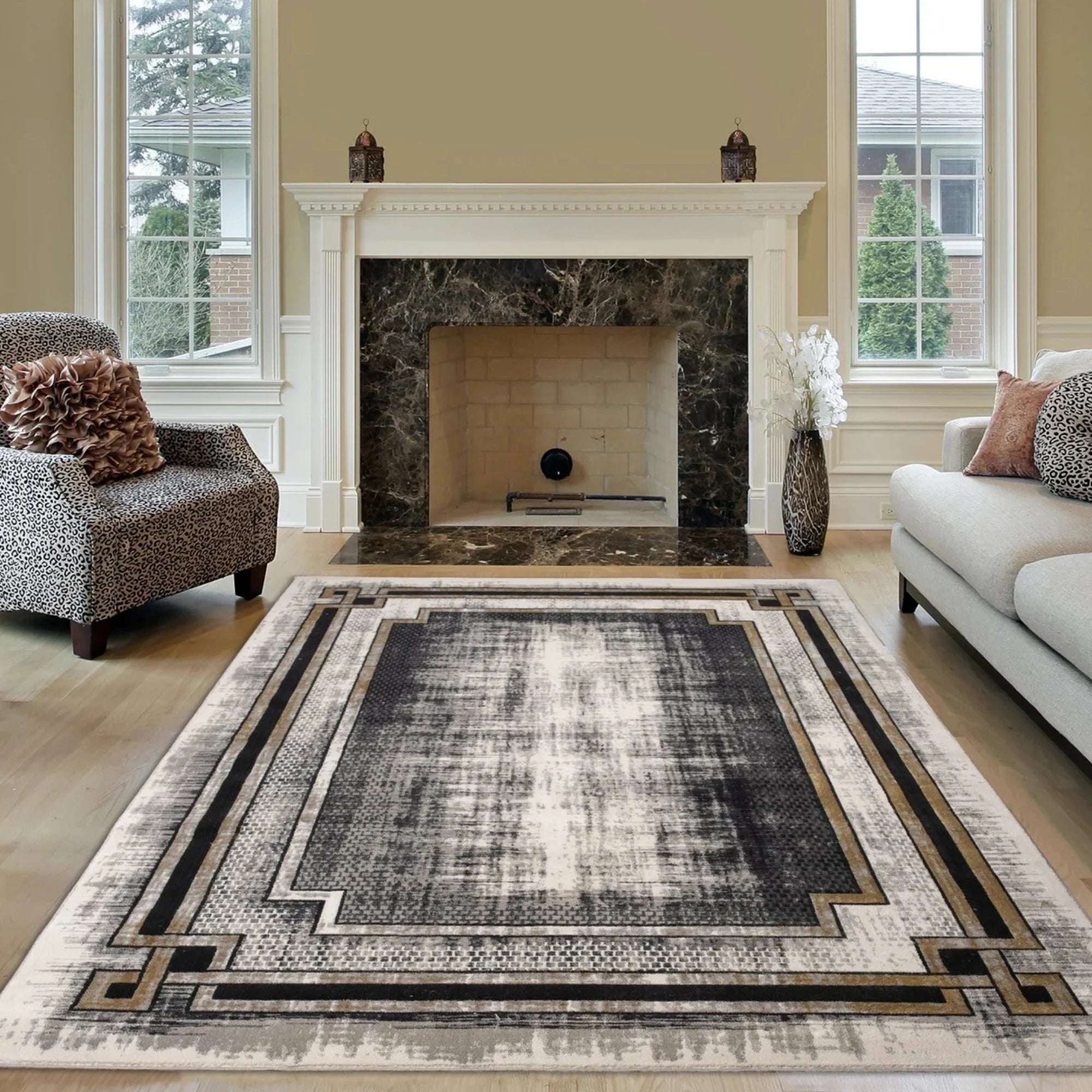 Athena Frame Distressed Border Rug