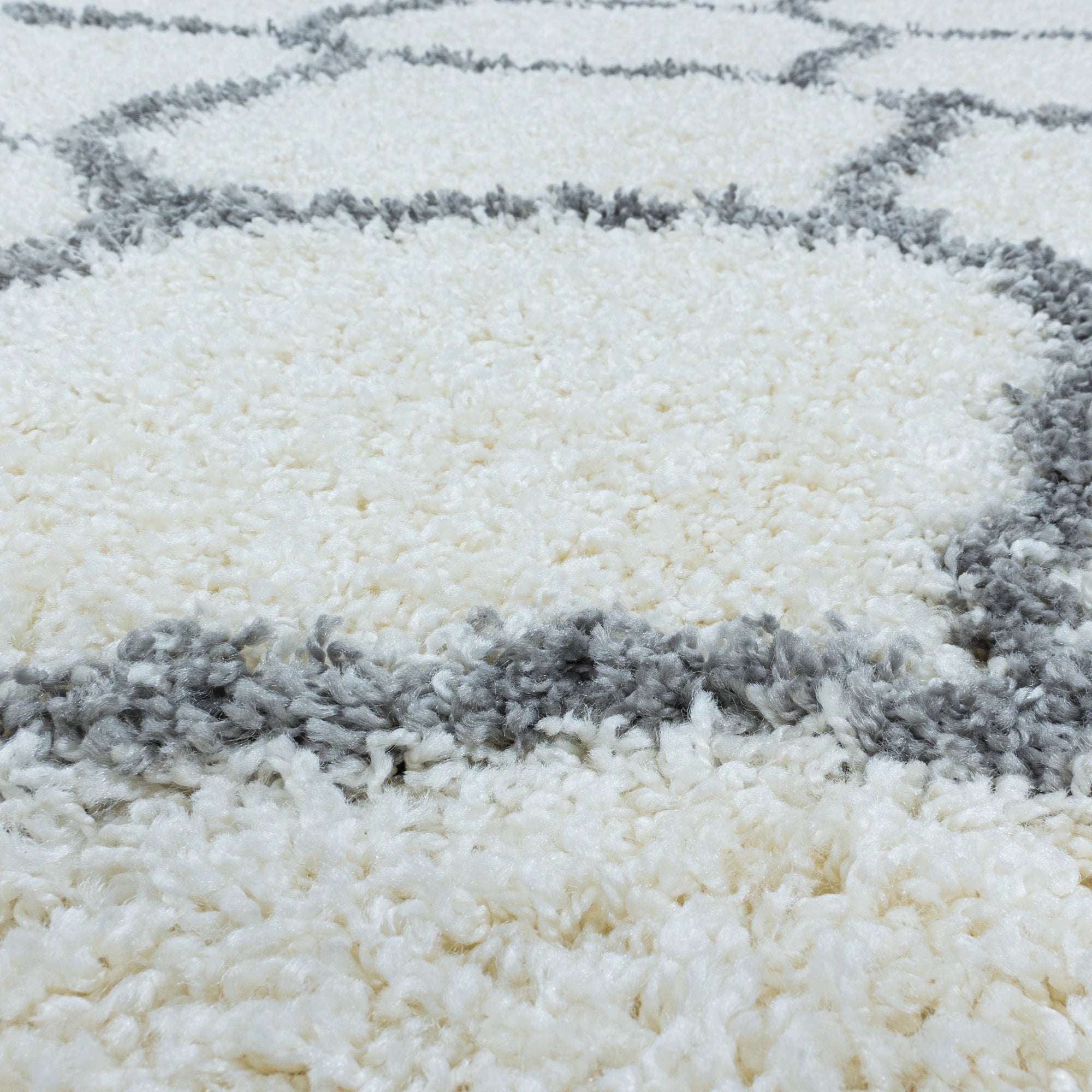 Skandinavischer Teppich Creme