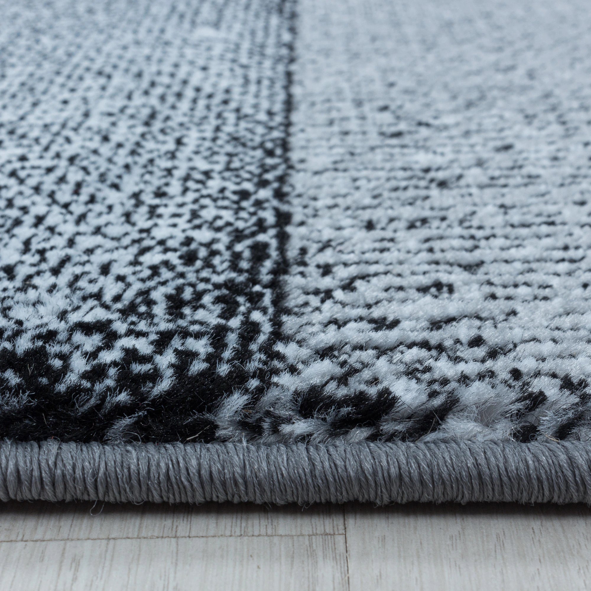 Abstract-waves Modernist Rug Black