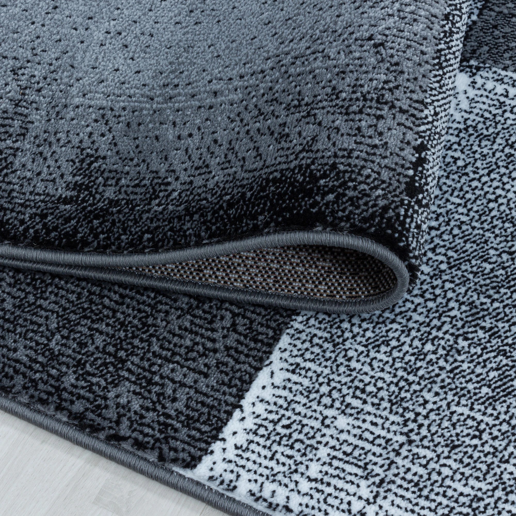 Abstract-waves Modernist Rug Black