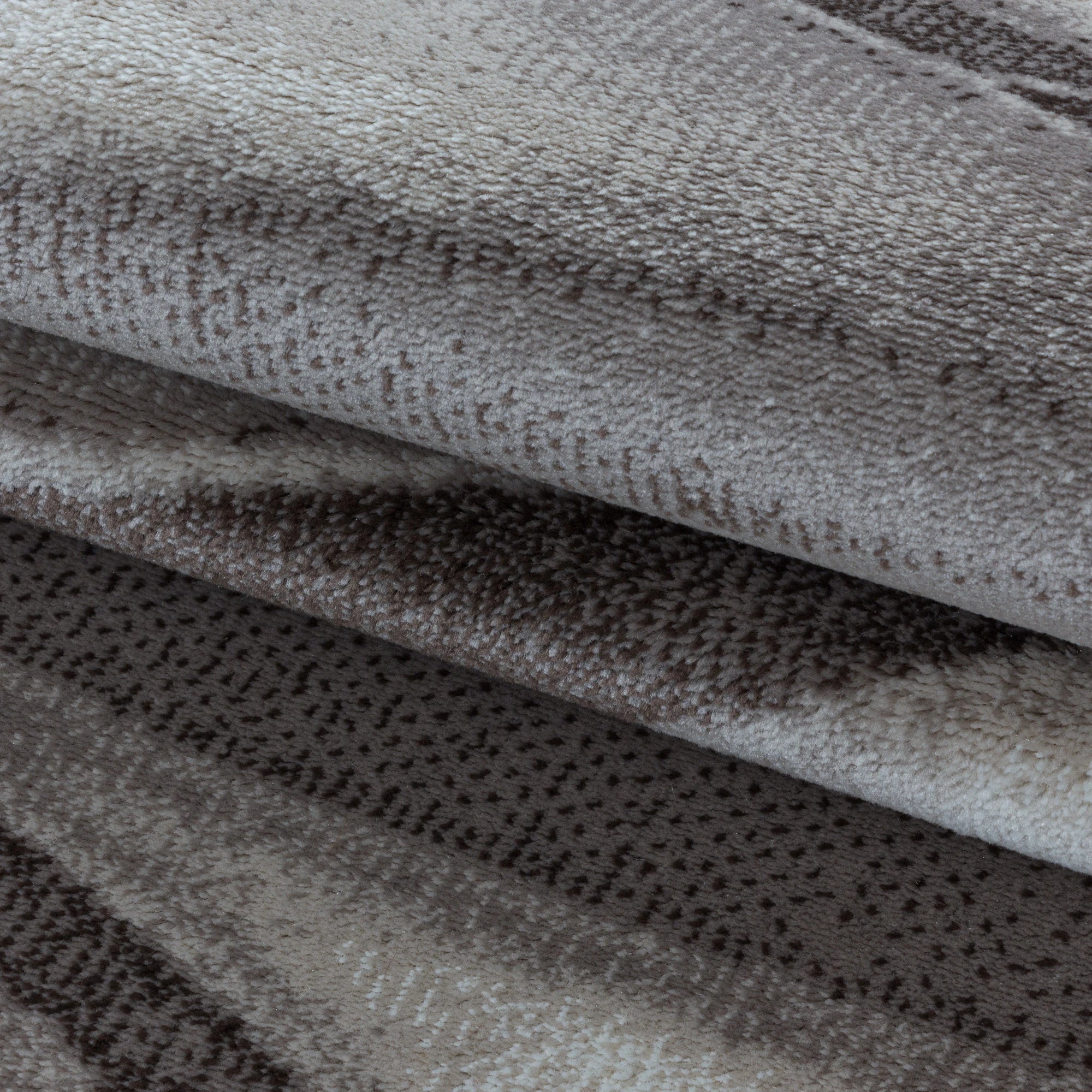 Waves Chic Area Rug Brown
