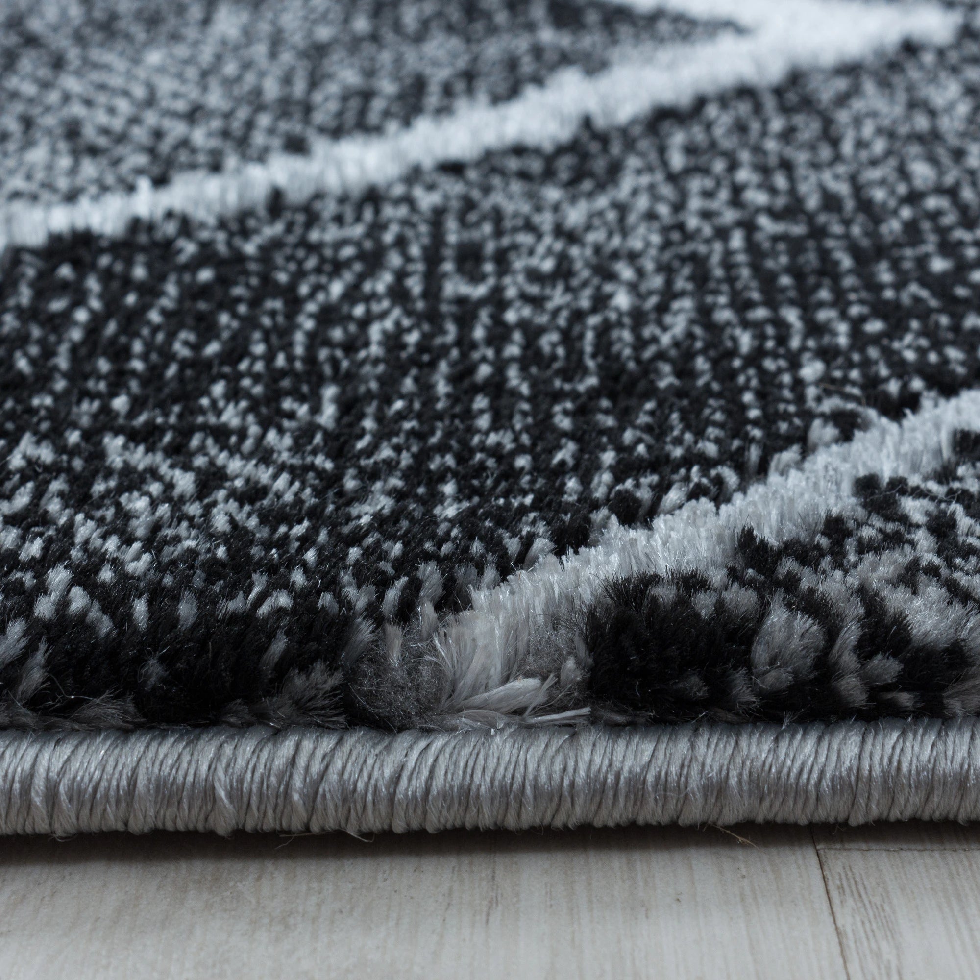 Marble Chic Area Rug Silver