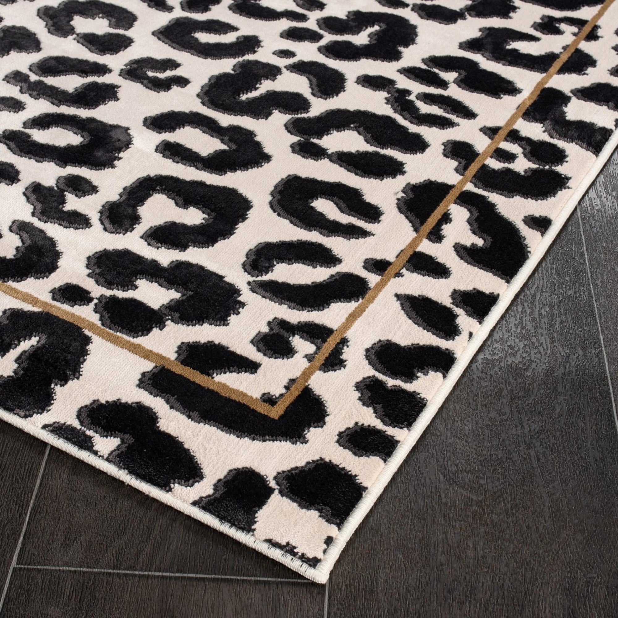Wildcat Spots Leopard Print Rug