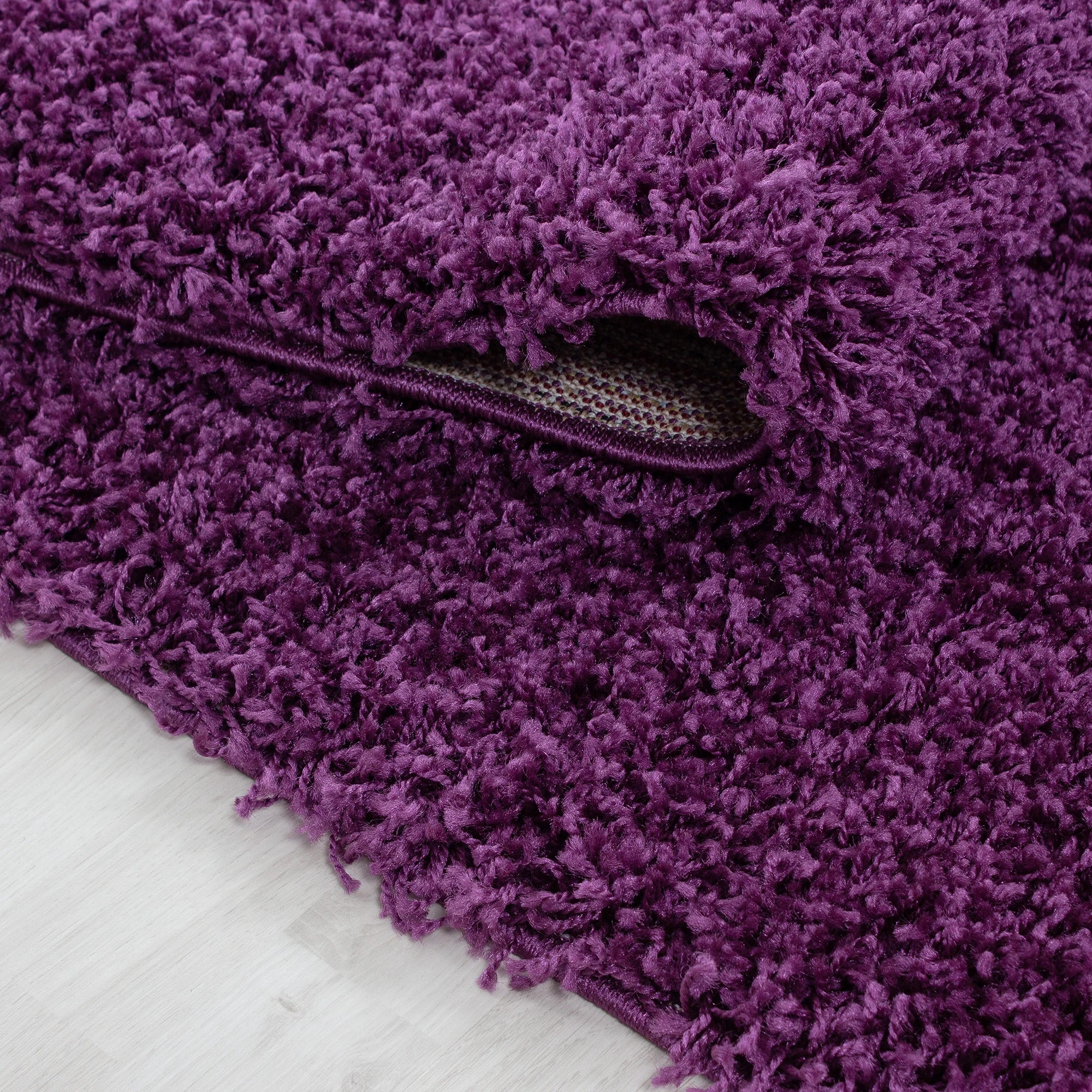 Minimalistische Farbe, sauberer, gemütlicher Bereich