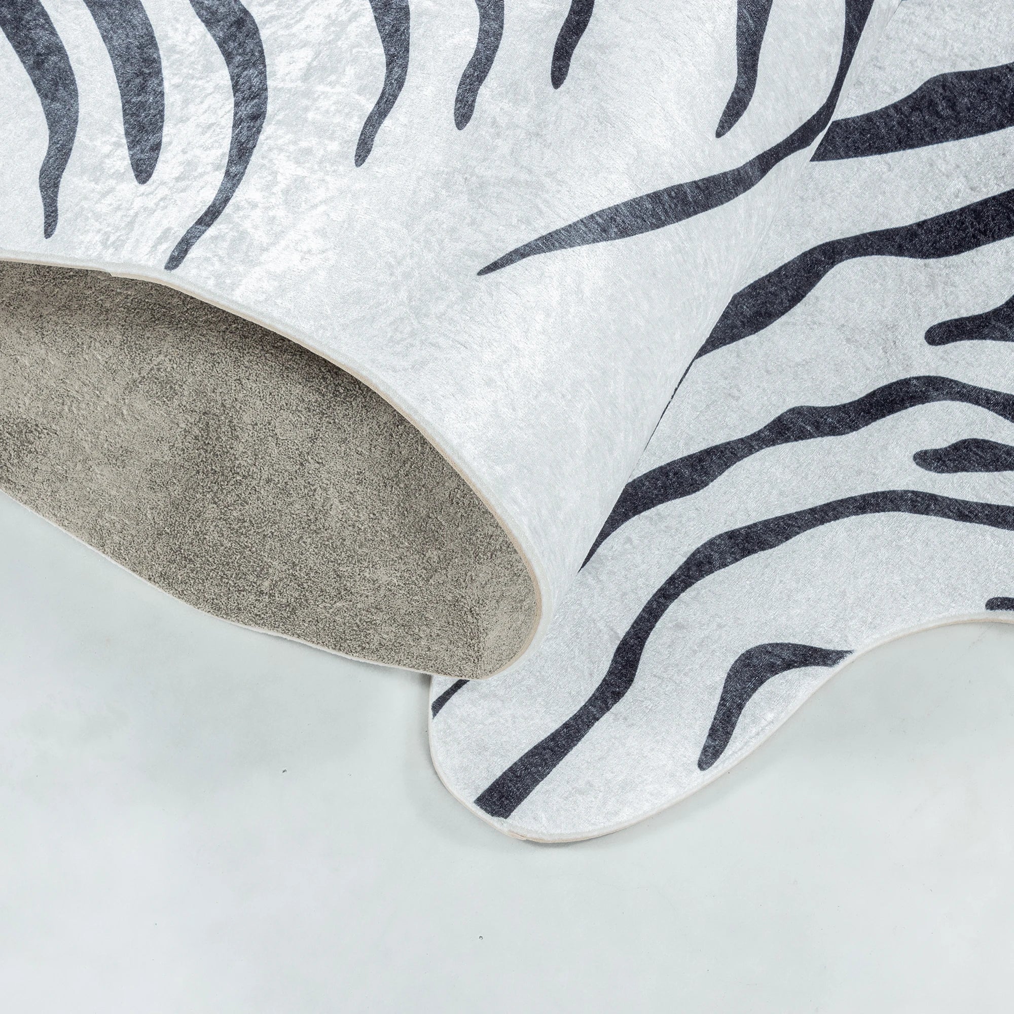 Tiger Skin Imitation Rug