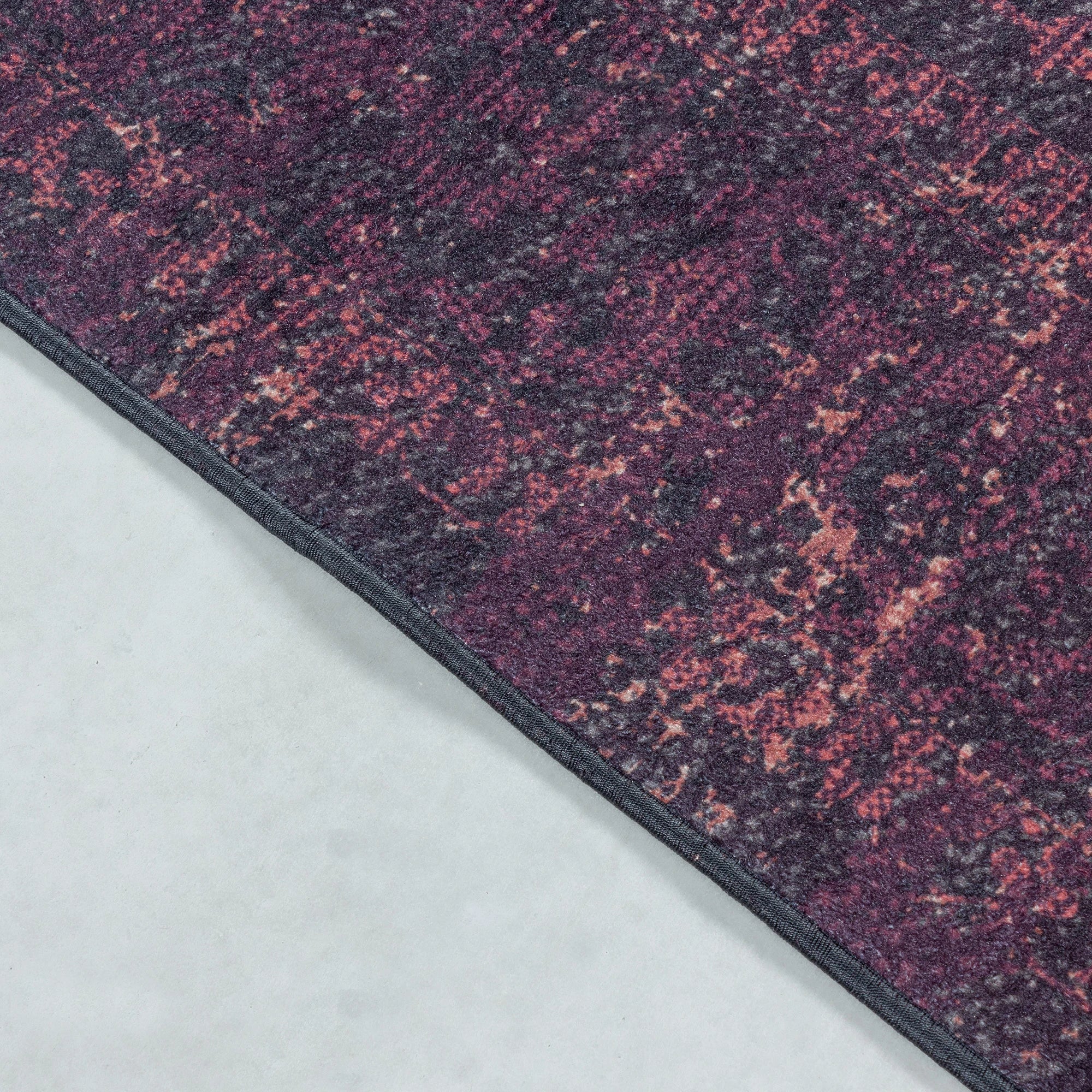 Vintage Cozy Area Rug Red