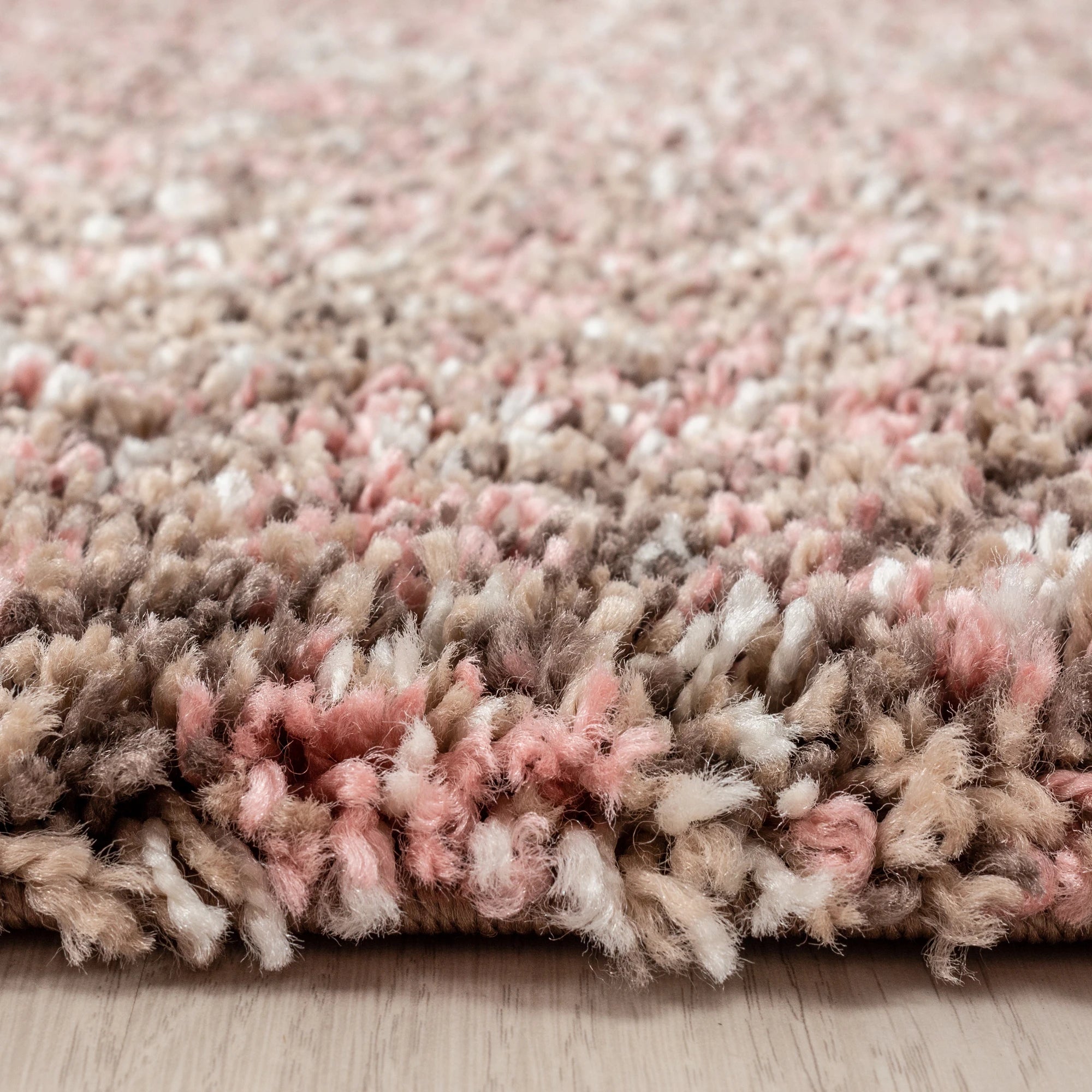 Melierter gemütlicher Teppich in Rosa